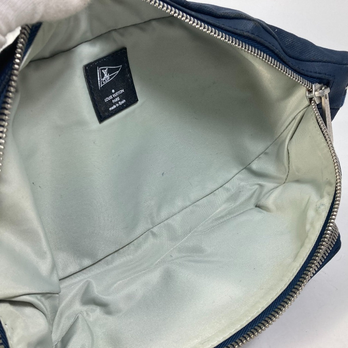 Louis Vuitton Blue Metal Sling Bag (Pre-Owned)