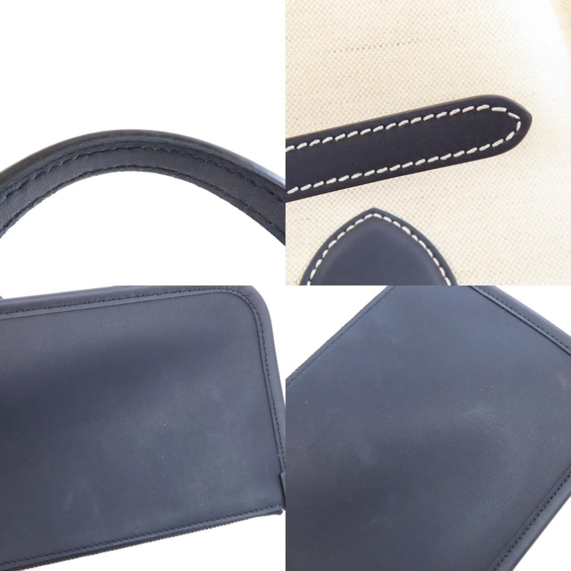 Gucci Beige Navy Canvas Handbag (Pre-Owned)