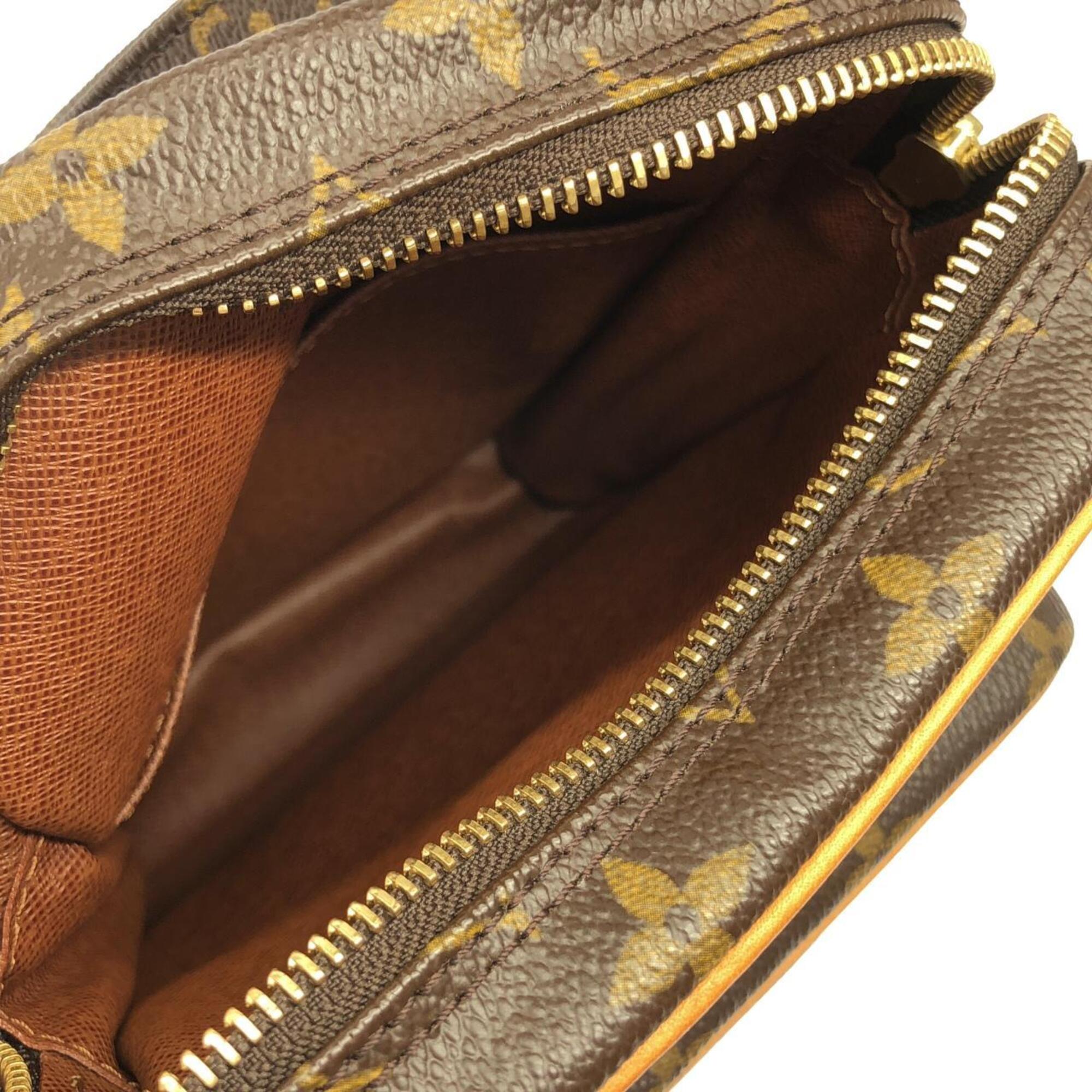 Louis Vuitton Brown Coated Canvas Shoulder Bag (Pre-Owned)
