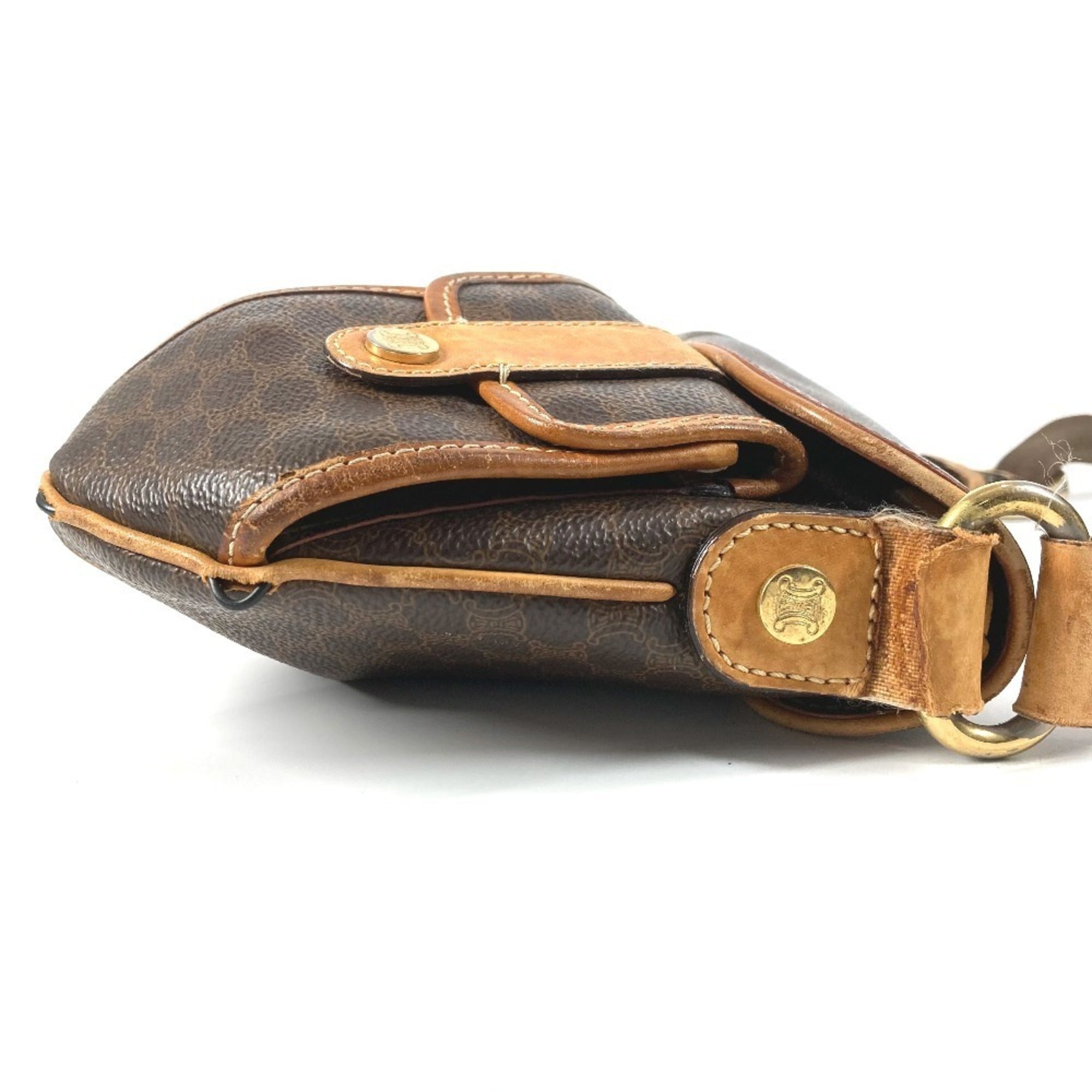 Celine Brown Leather Shoulder Bag (Pre-Owned)