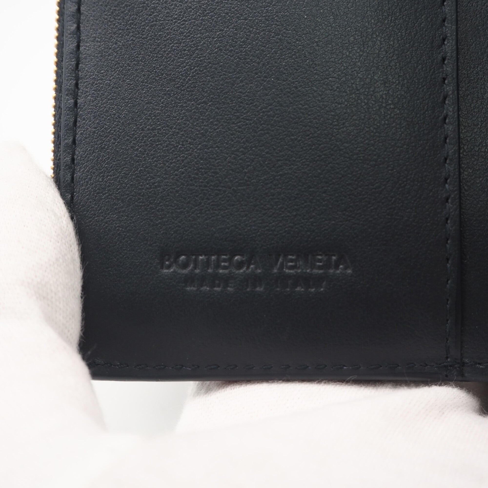 Bottega Veneta Navy Leather Wallet (Tri-Fold) (Pre-Owned)
