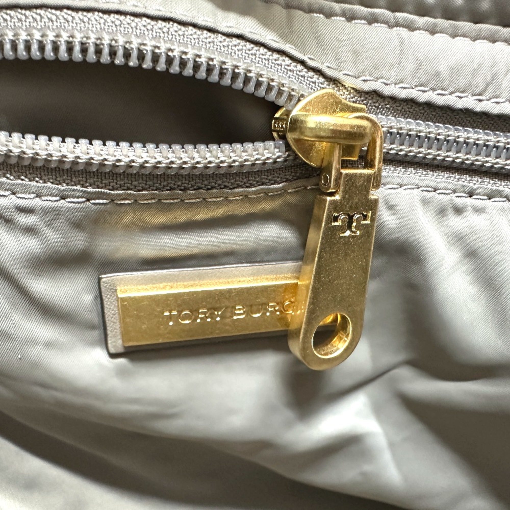 Tory Burch Gray Other Tote Bag (Pre-Owned)