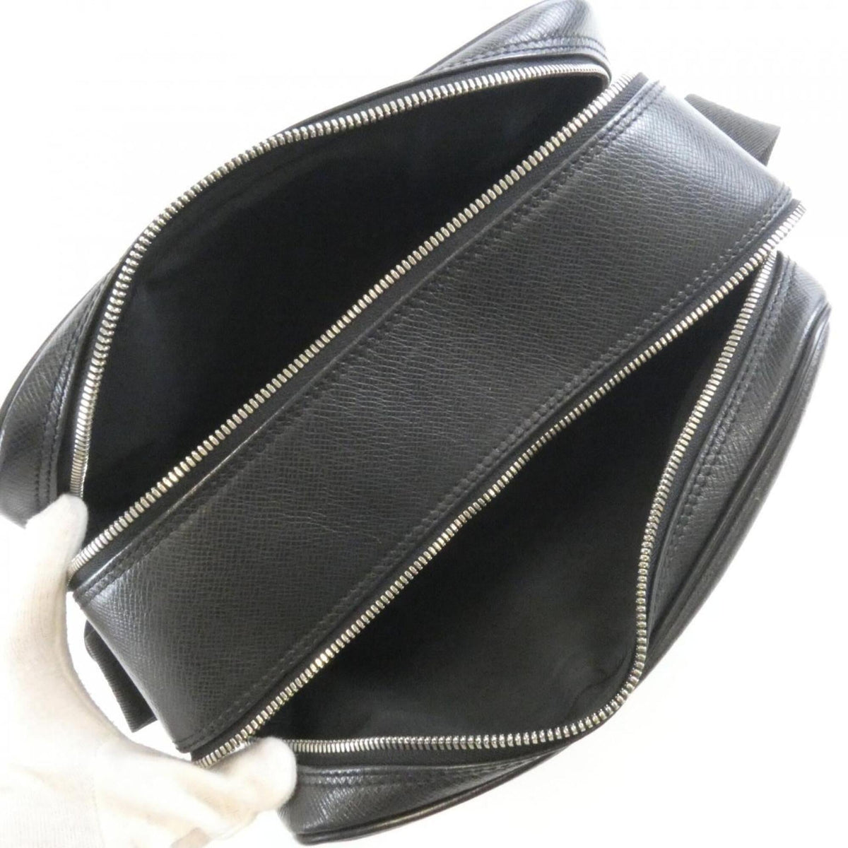 Louis Vuitton Ardoise Leather Shoulder Bag (Pre-Owned)