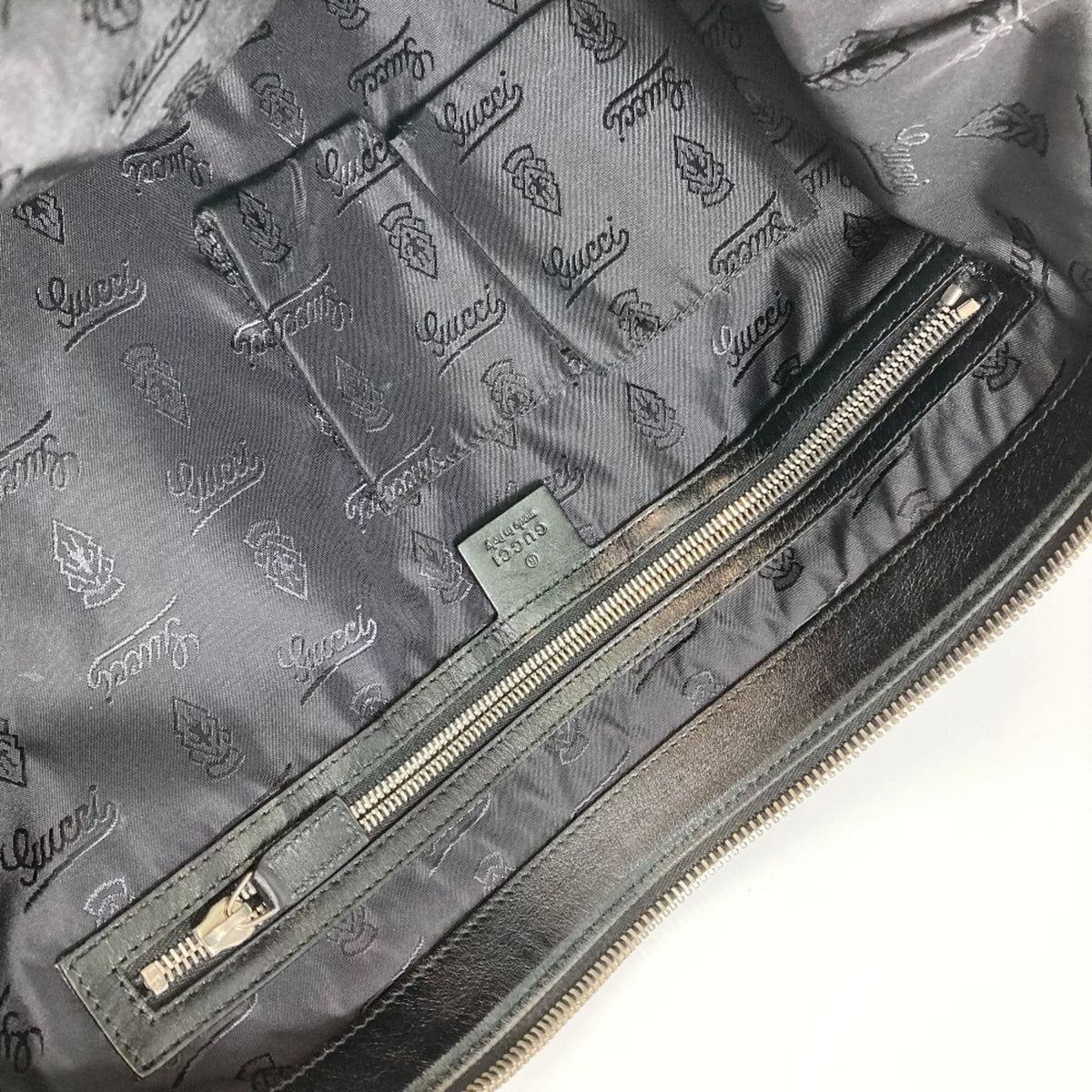 Gucci Black Cloth Shoulder Bag (Pre-Owned)