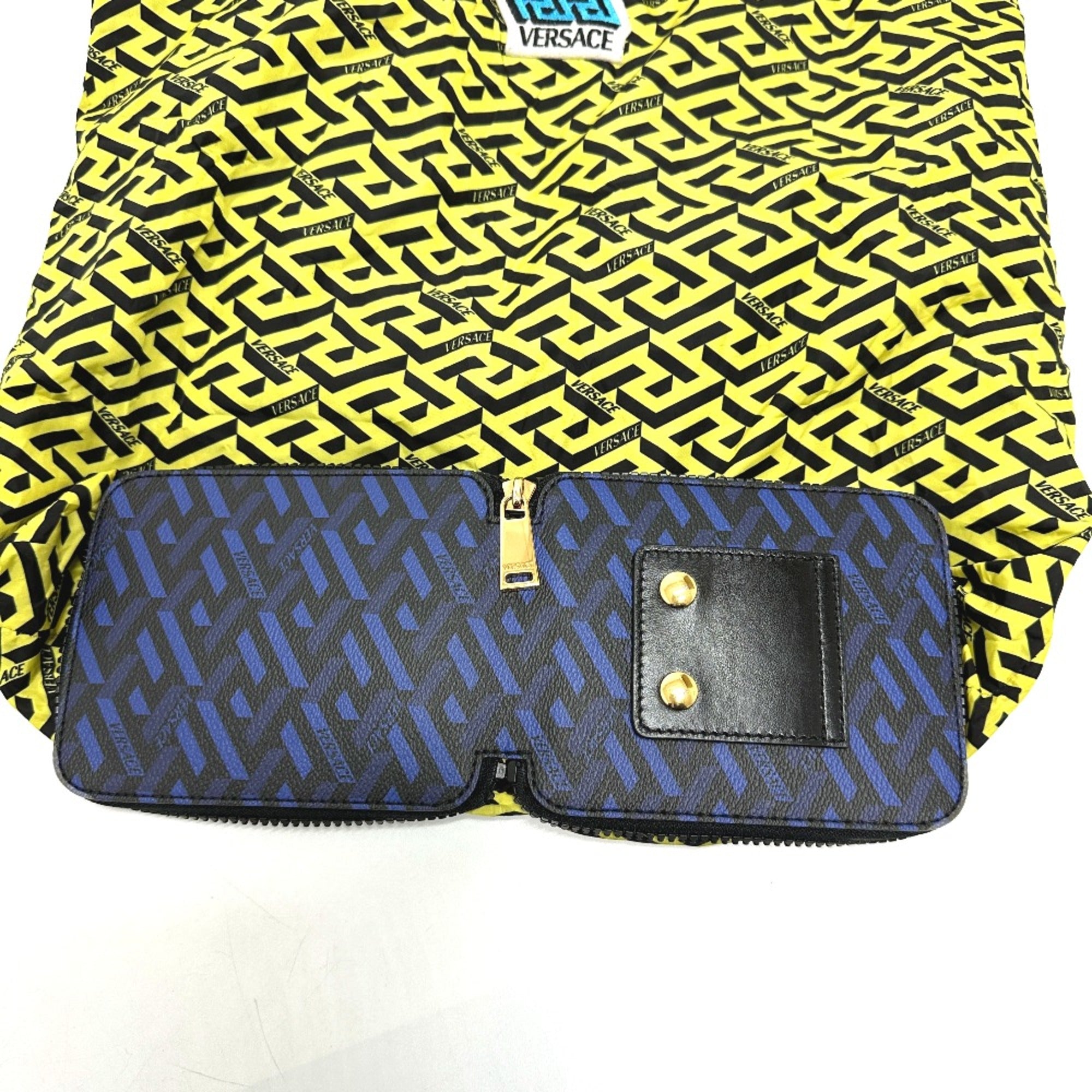 Versace Blue Cloth Tote Bag (Pre-Owned)