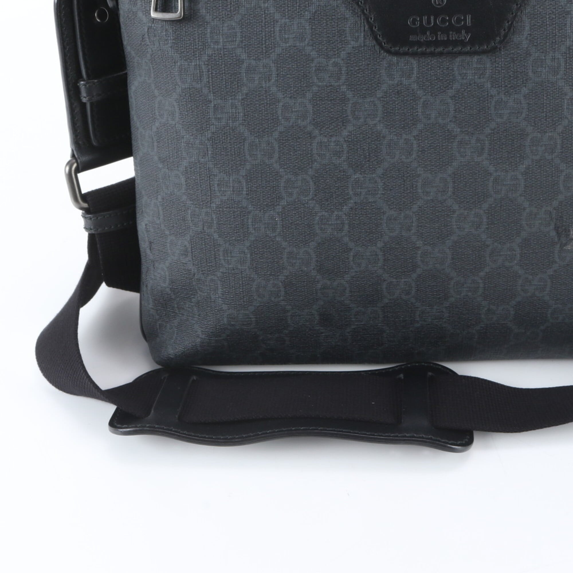 Gucci Black Gray Leather Coated Canvas Messenger Bag Shoulder Bag Tote Bag (Pre-Owned)