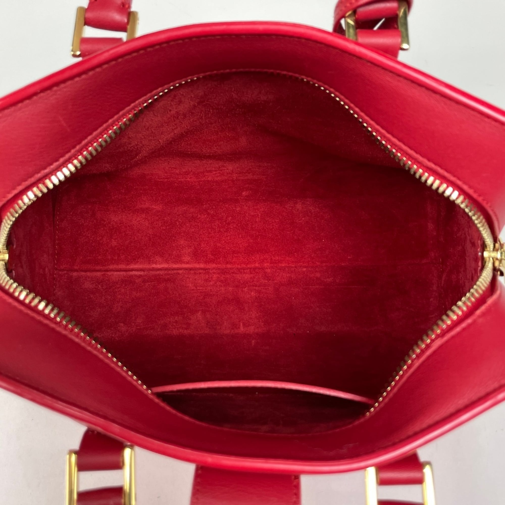 Saint Laurent Red Color Leather Handbag Shoulder Bag (Pre-Owned)