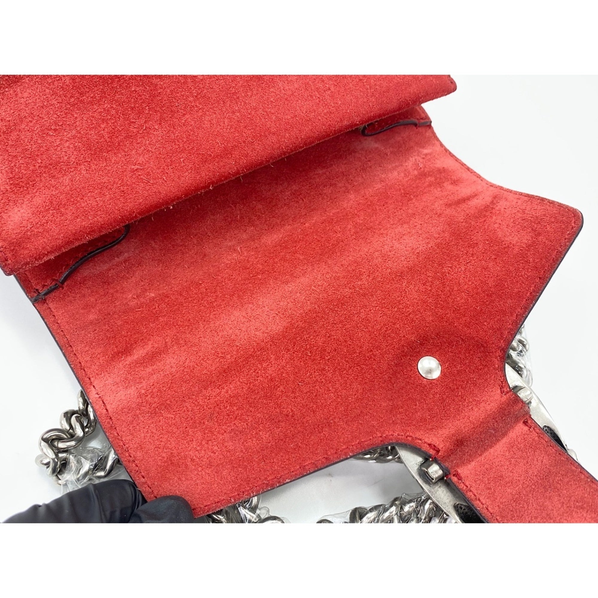 Gucci Red Color Shoulder Bag (Pre-Owned)
