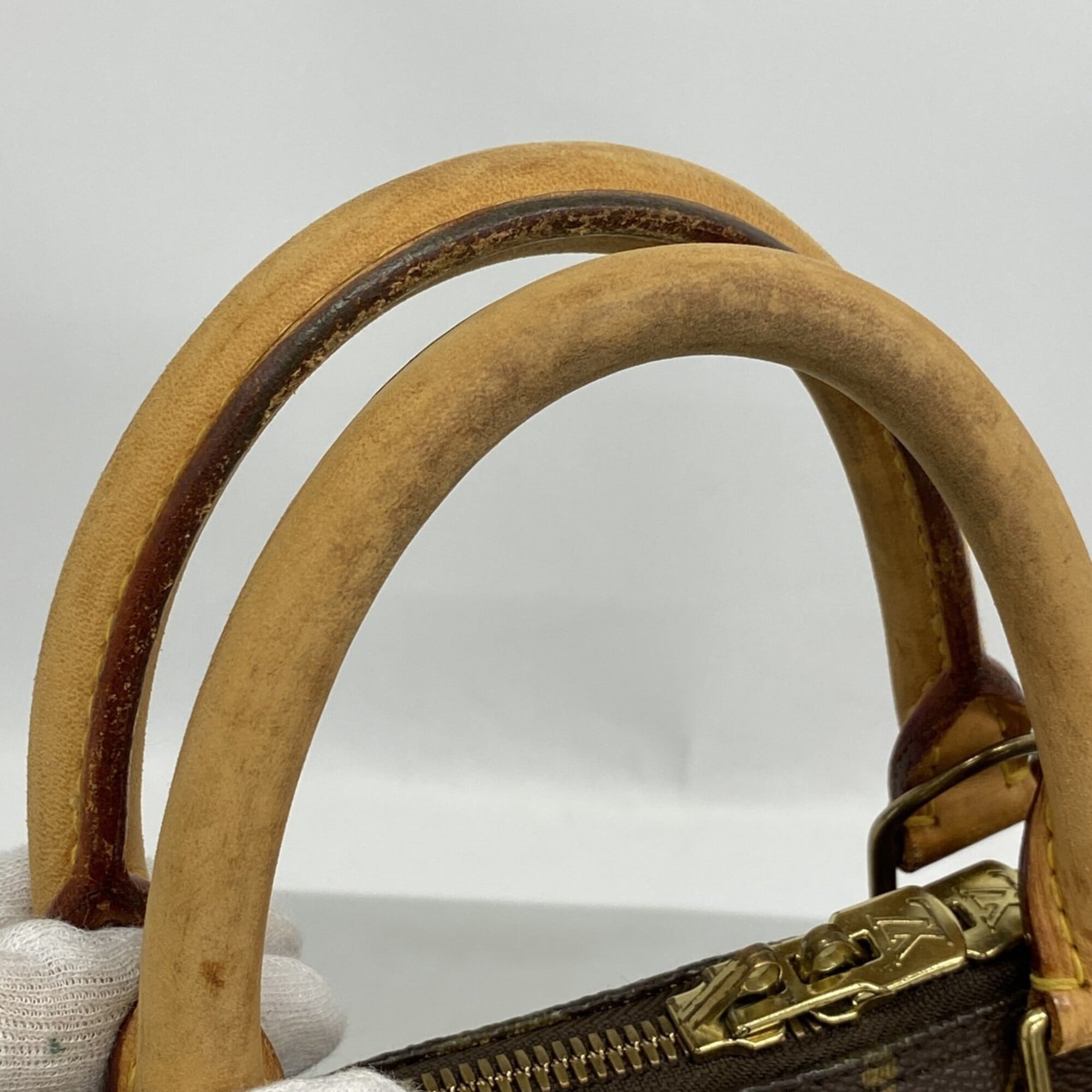 Louis Vuitton Brown Handbag (Pre-Owned)
