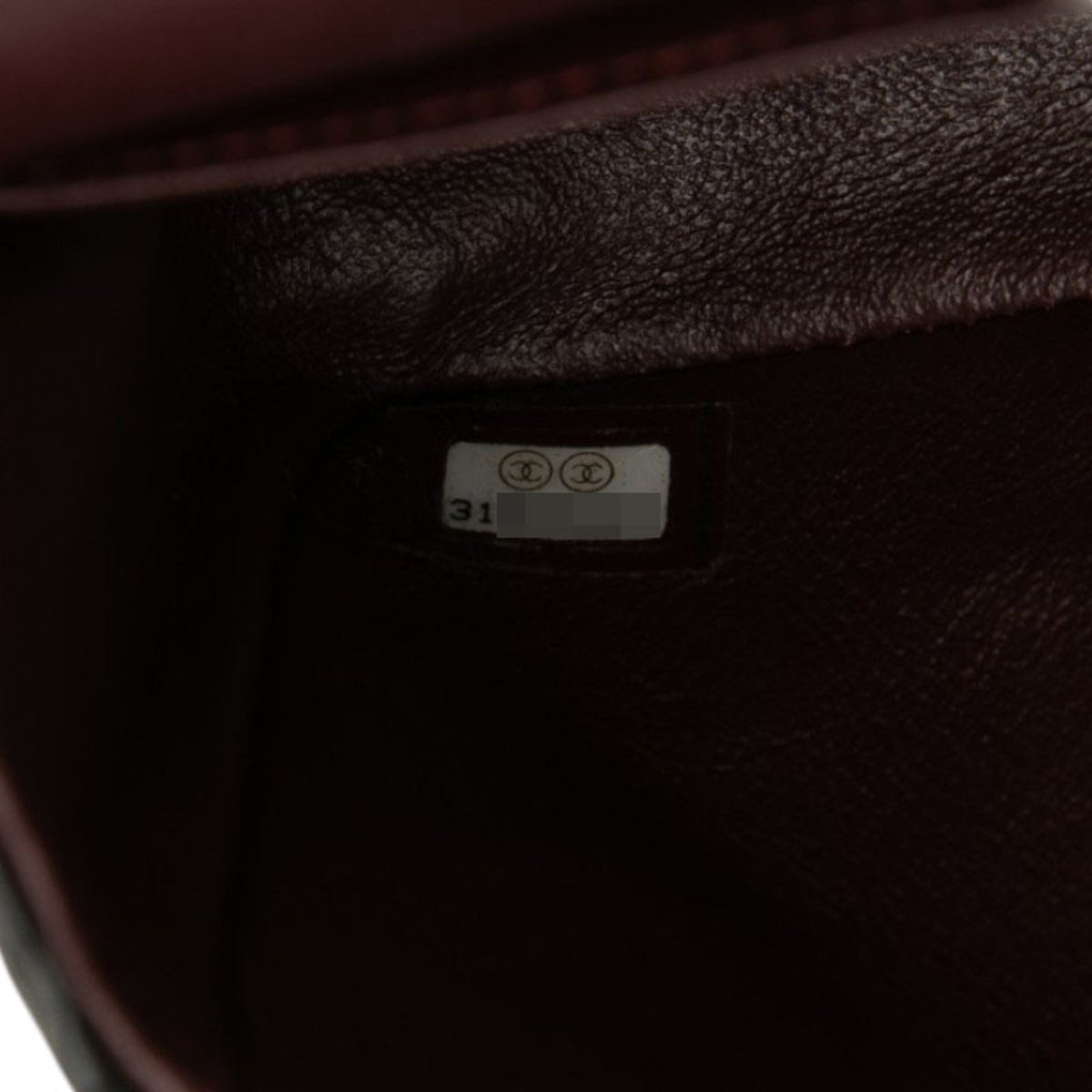 Chanel Black Leather Shoulder Bag (Pre-Owned)