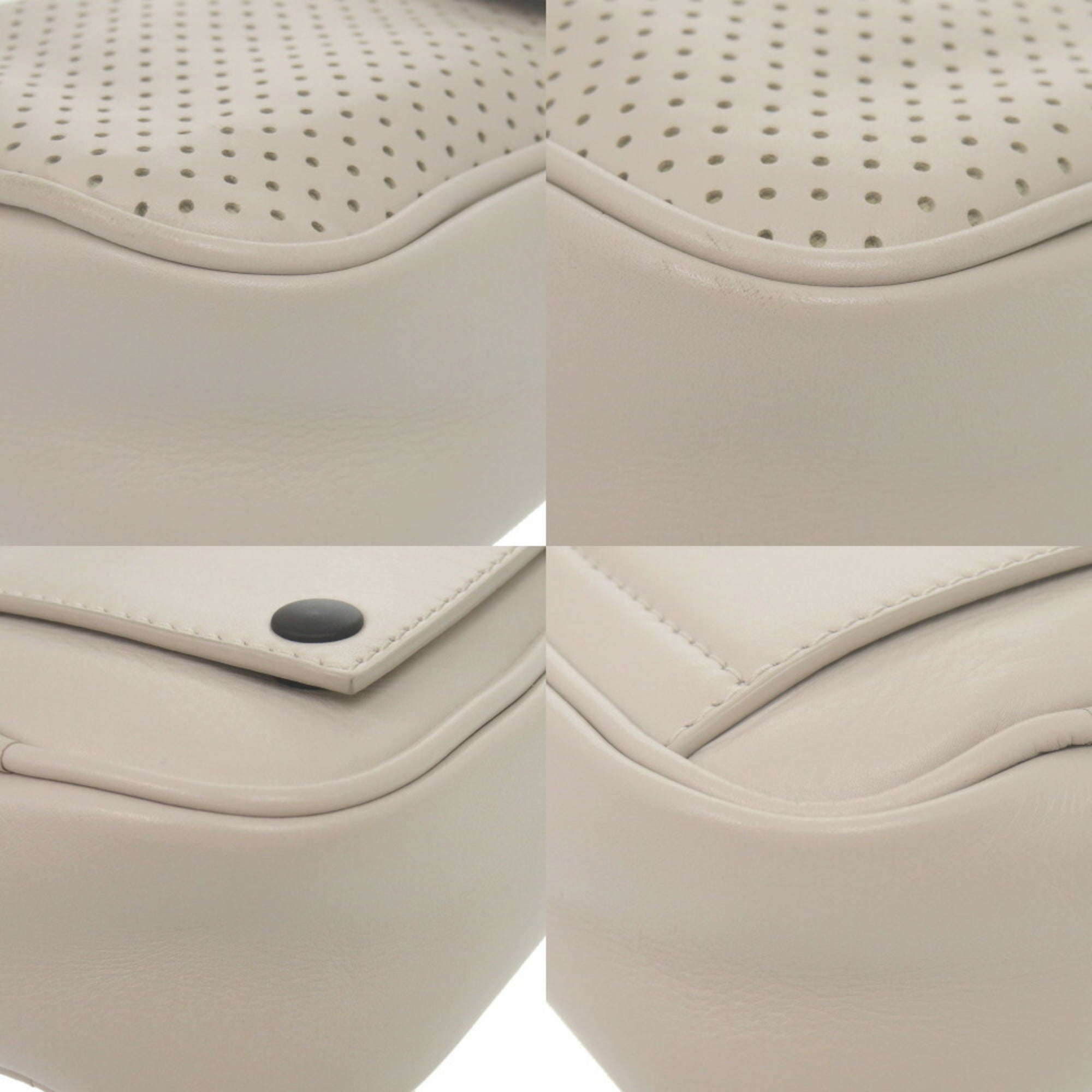 Bottega Veneta Ivory Leather Shoulder Bag (Pre-Owned)
