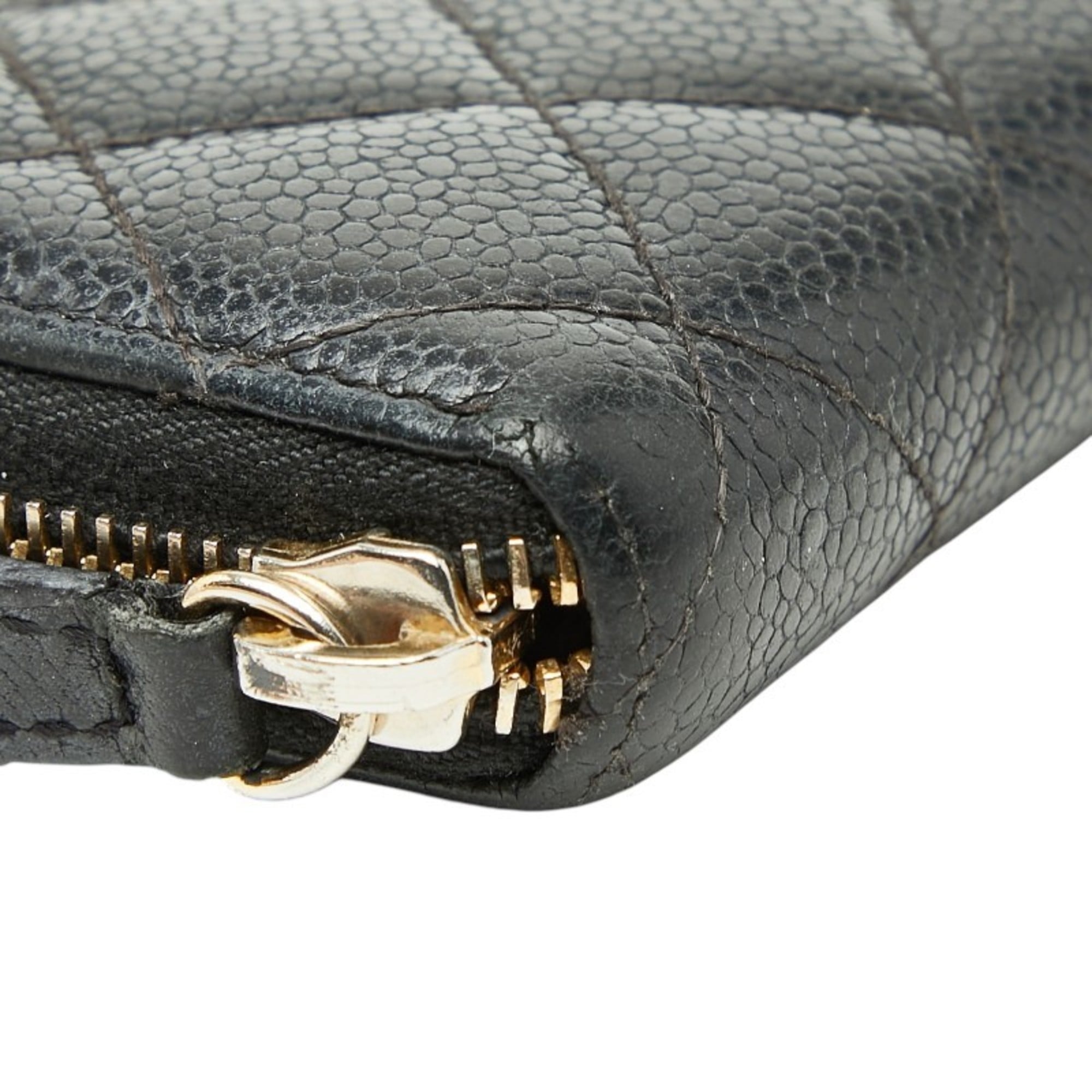 Chanel Matelasse Black Grained Calfskin Long Wallet (Bi-Fold) (Pre-Owned)