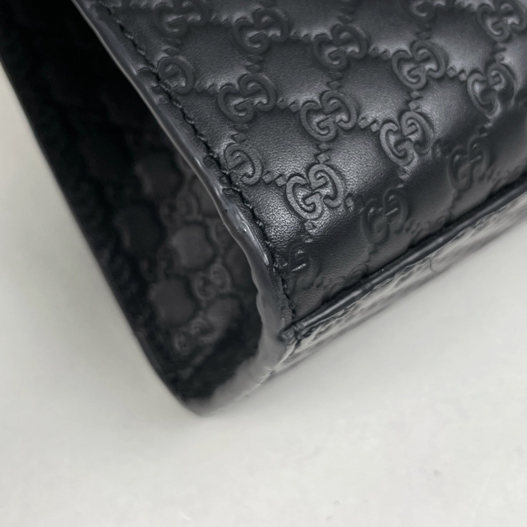 Gucci Black Shoulder Bag (Pre-Owned)