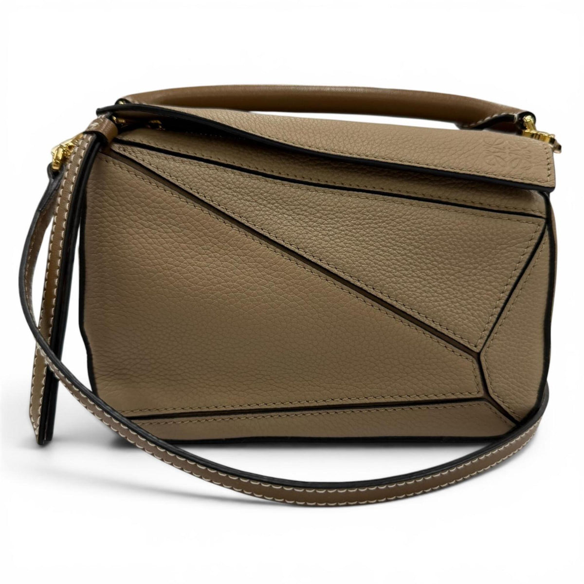 Loewe Beige Leather Handbag Shoulder Bag (Pre-Owned)