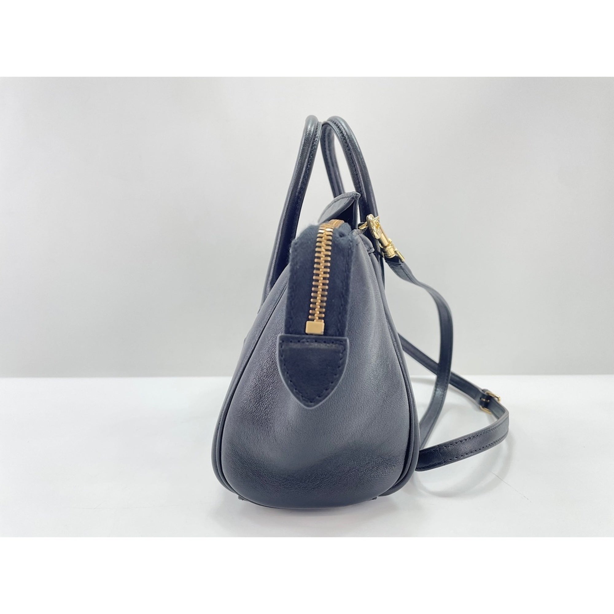 Celine Luggage Black Shoulder Bag (Pre-Owned)