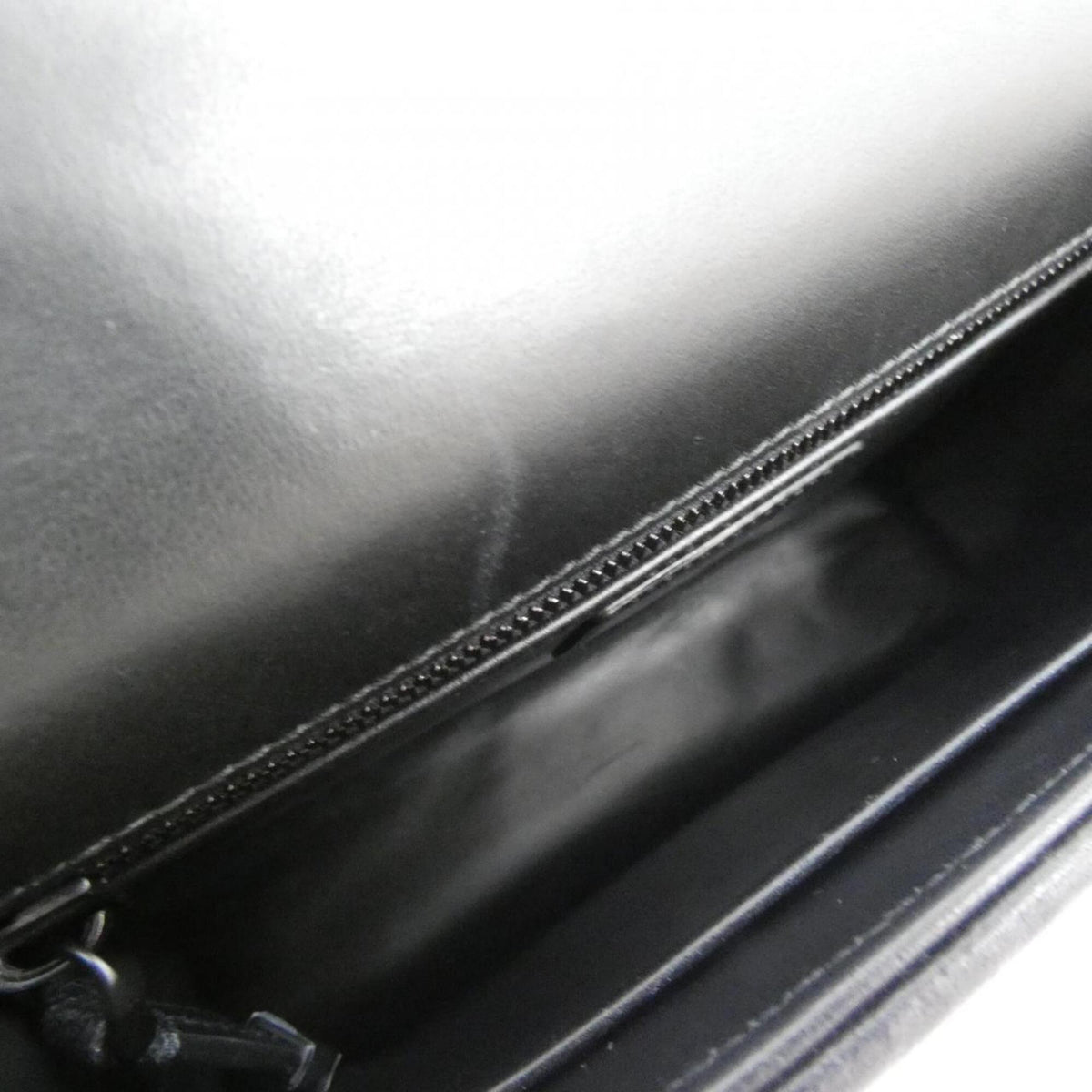 Christian Dior Black White Leather Shoulder Bag (Pre-Owned)