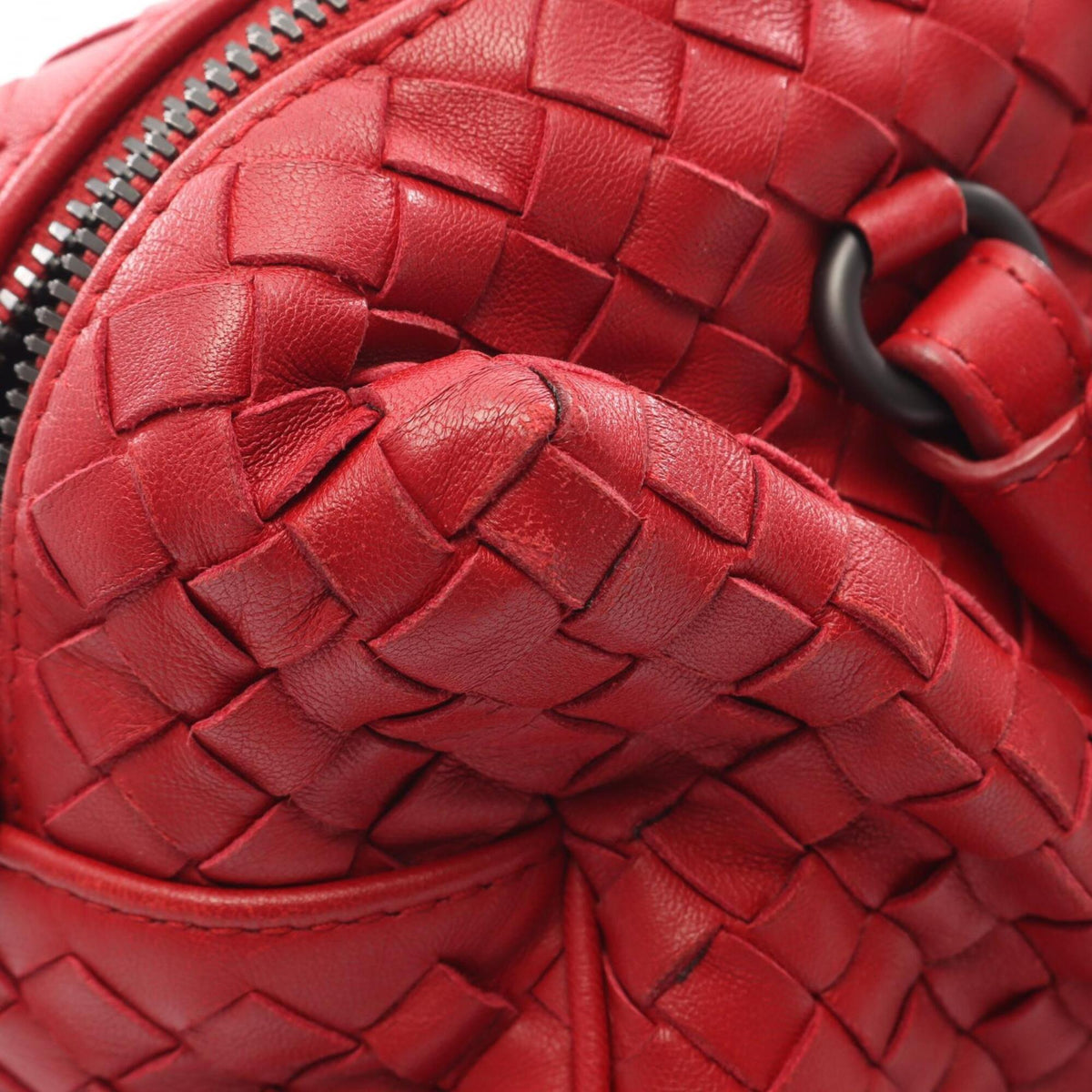 Bottega Veneta Red Color Leather Handbag (Pre-Owned)
