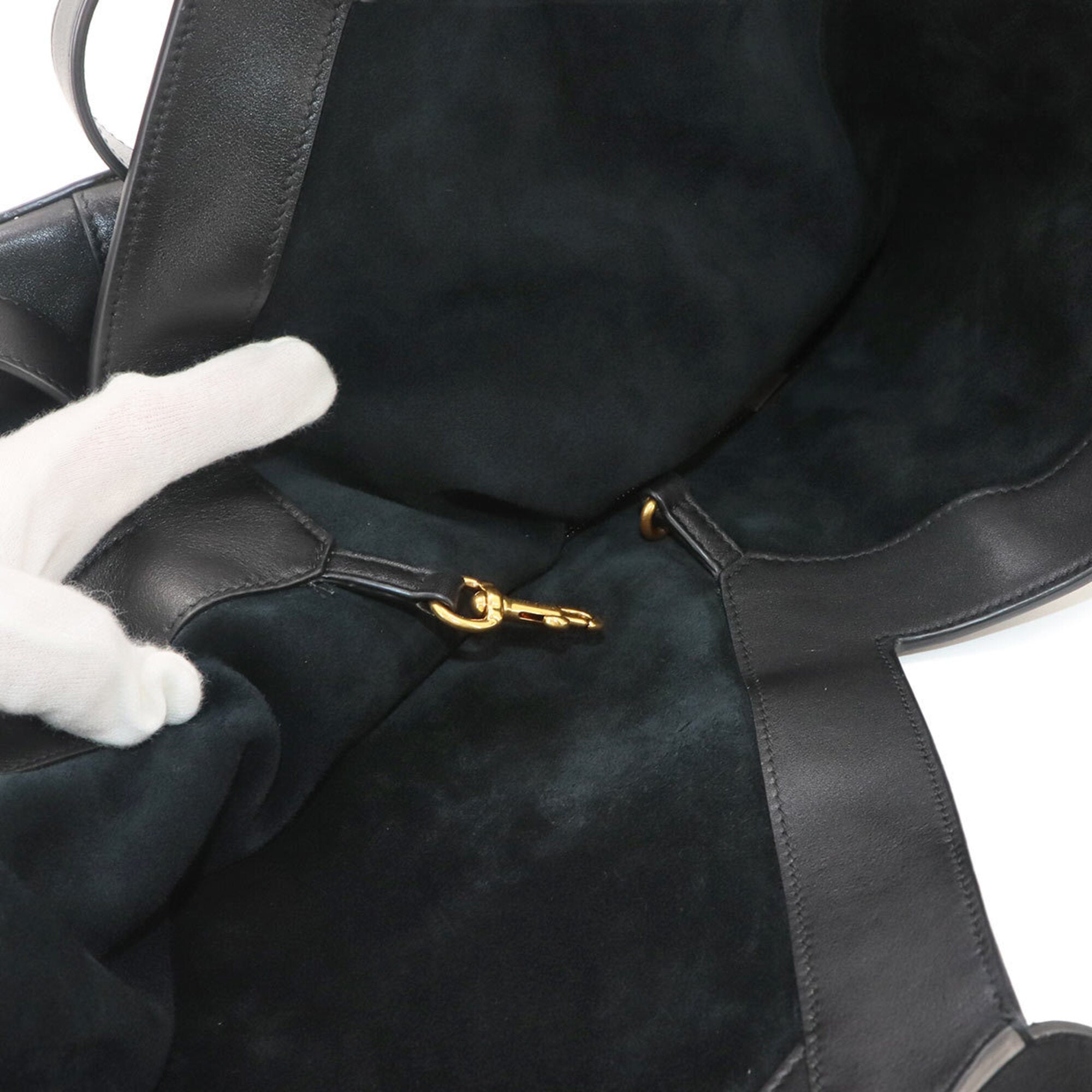 Saint Laurent Black Leather Handbag Tote Bag (Pre-Owned)