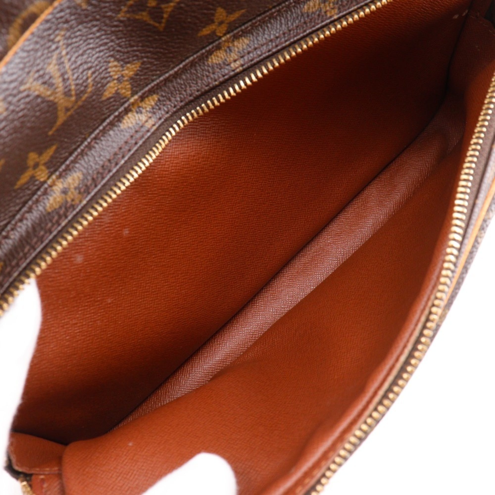 Louis Vuitton Brown Monogram Monogram Shoulder Bag (Pre-Owned)