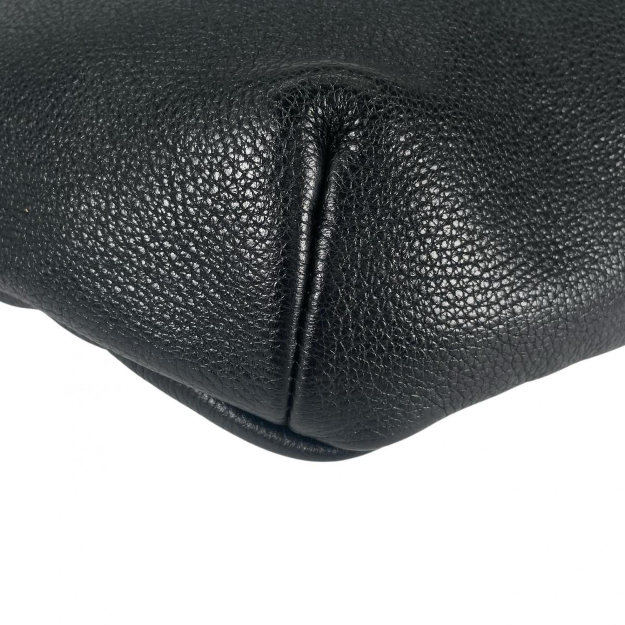 Gucci Black Leather Fanny Pack Sling Bag (Pre-Owned)
