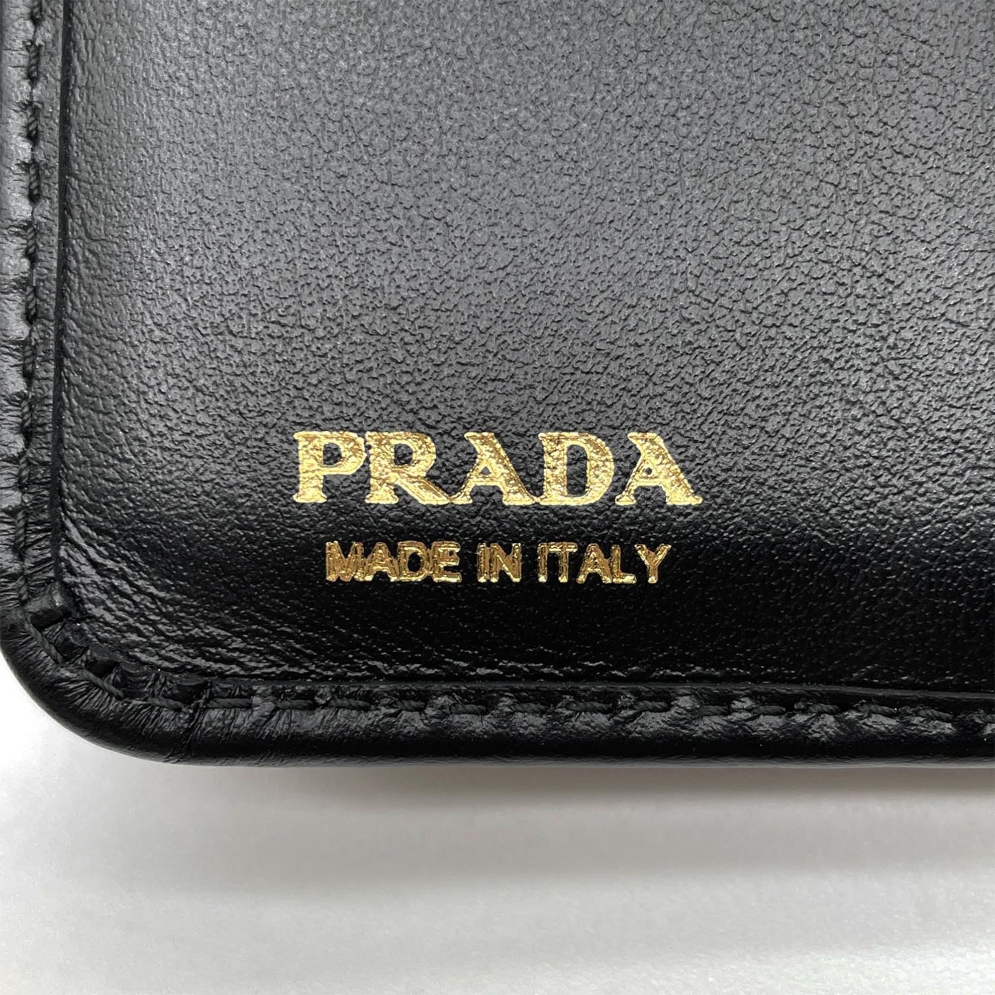 Prada Black Leather Wallet (Bi-Fold) (Pre-Owned)