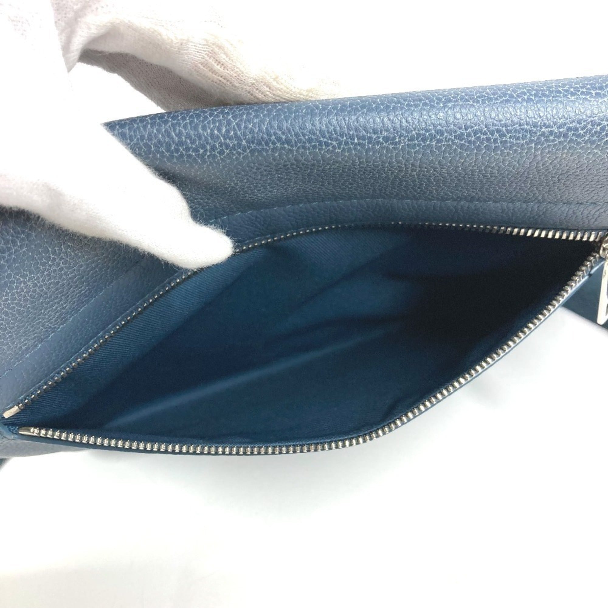 Louis Vuitton Navy Leather Shoulder Bag (Pre-Owned)