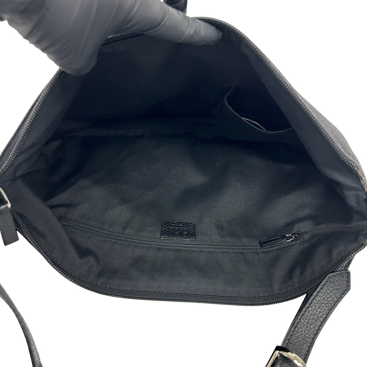 Gucci Black Canvas Leather Crossbody Bag Shoulder Bag (Pre-Owned)