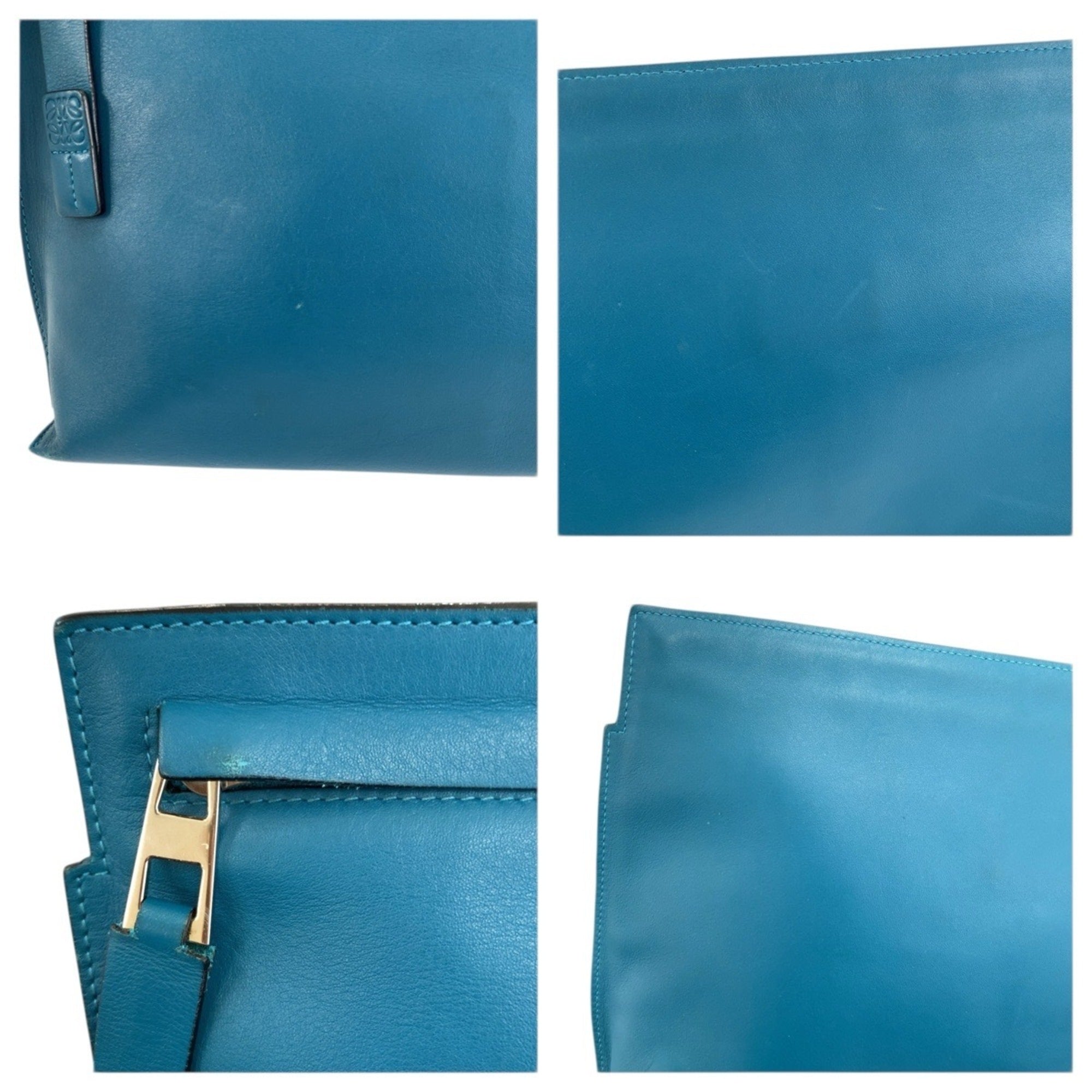 Loewe Turquoise Leather Clutch Bag (Pre-Owned)