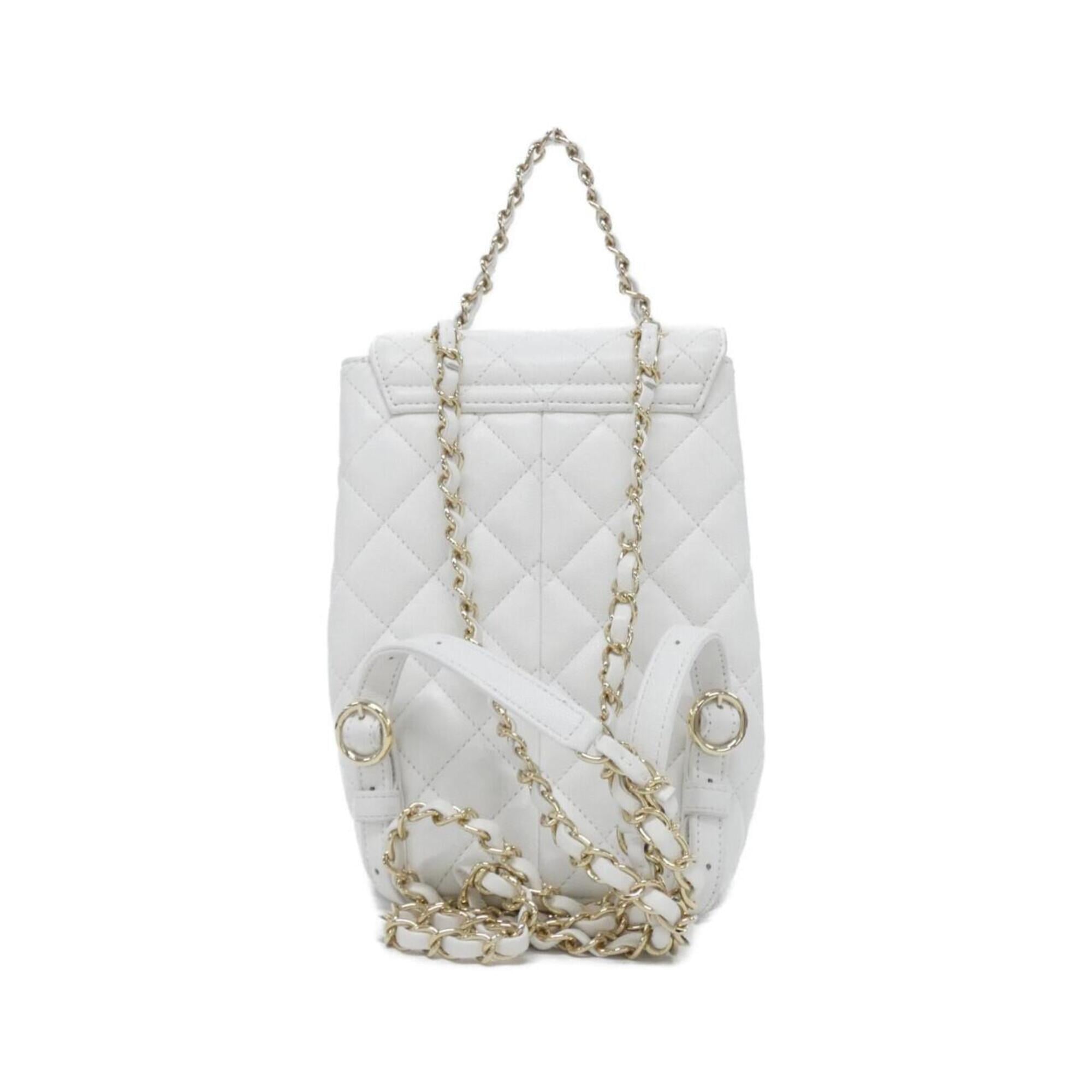 Chanel White Grained Calfskin Backpack (Pre-Owned)