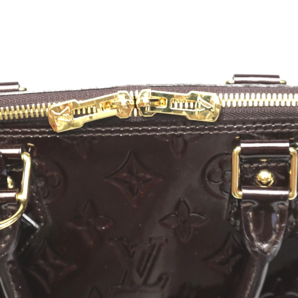 Louis Vuitton Red Color Wine Monogram Vernis Handbag (Pre-Owned)