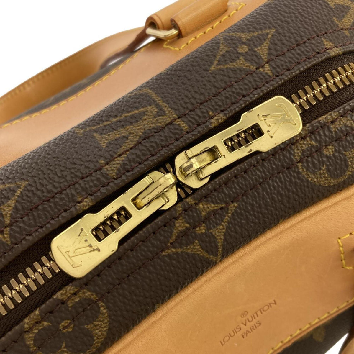 Louis Vuitton Marron Coated Canvas Handbag (Pre-Owned)