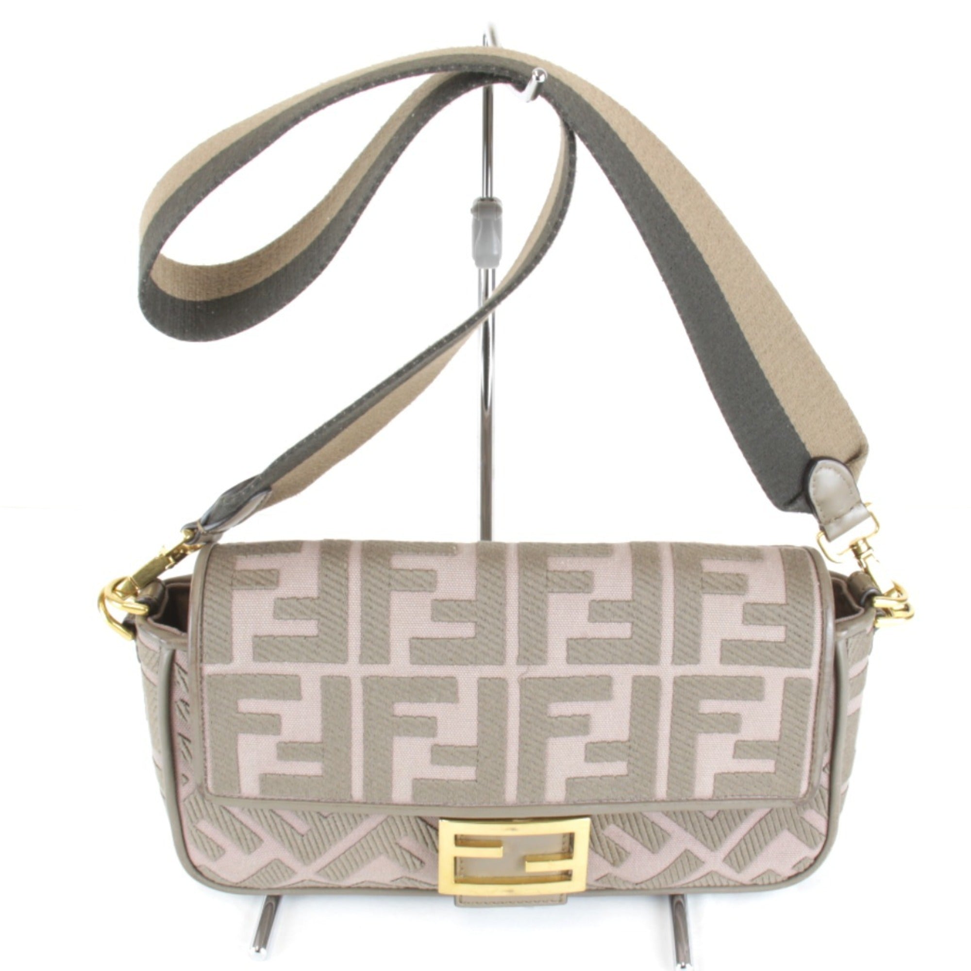 Fendi Pink Canvas Shoulder Bag (Pre-Owned)