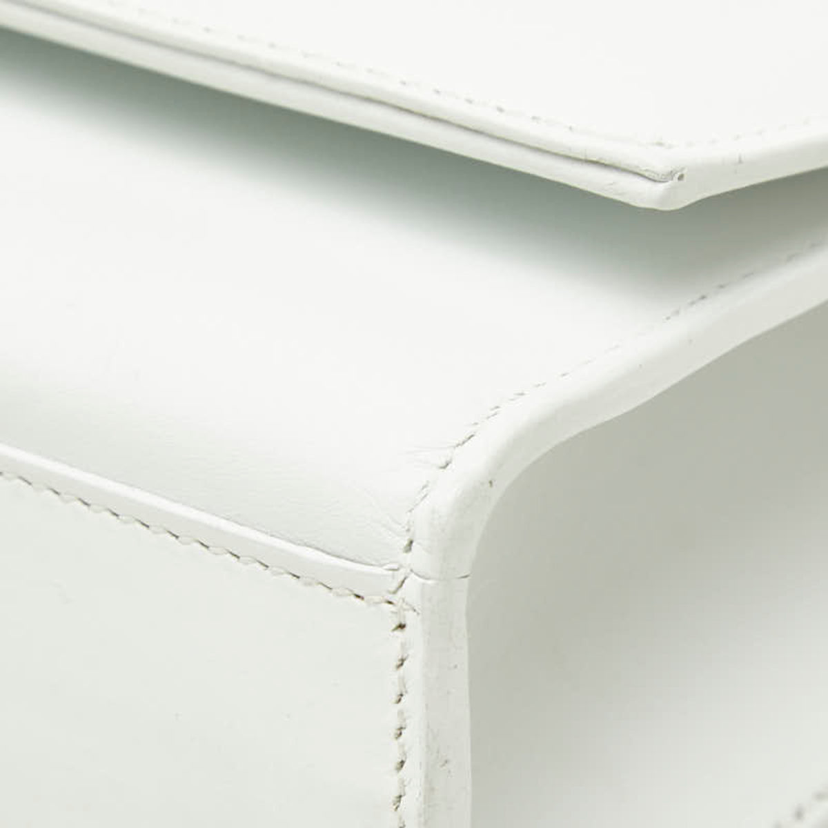 Saint Laurent White Leather Shoulder Bag (Pre-Owned)