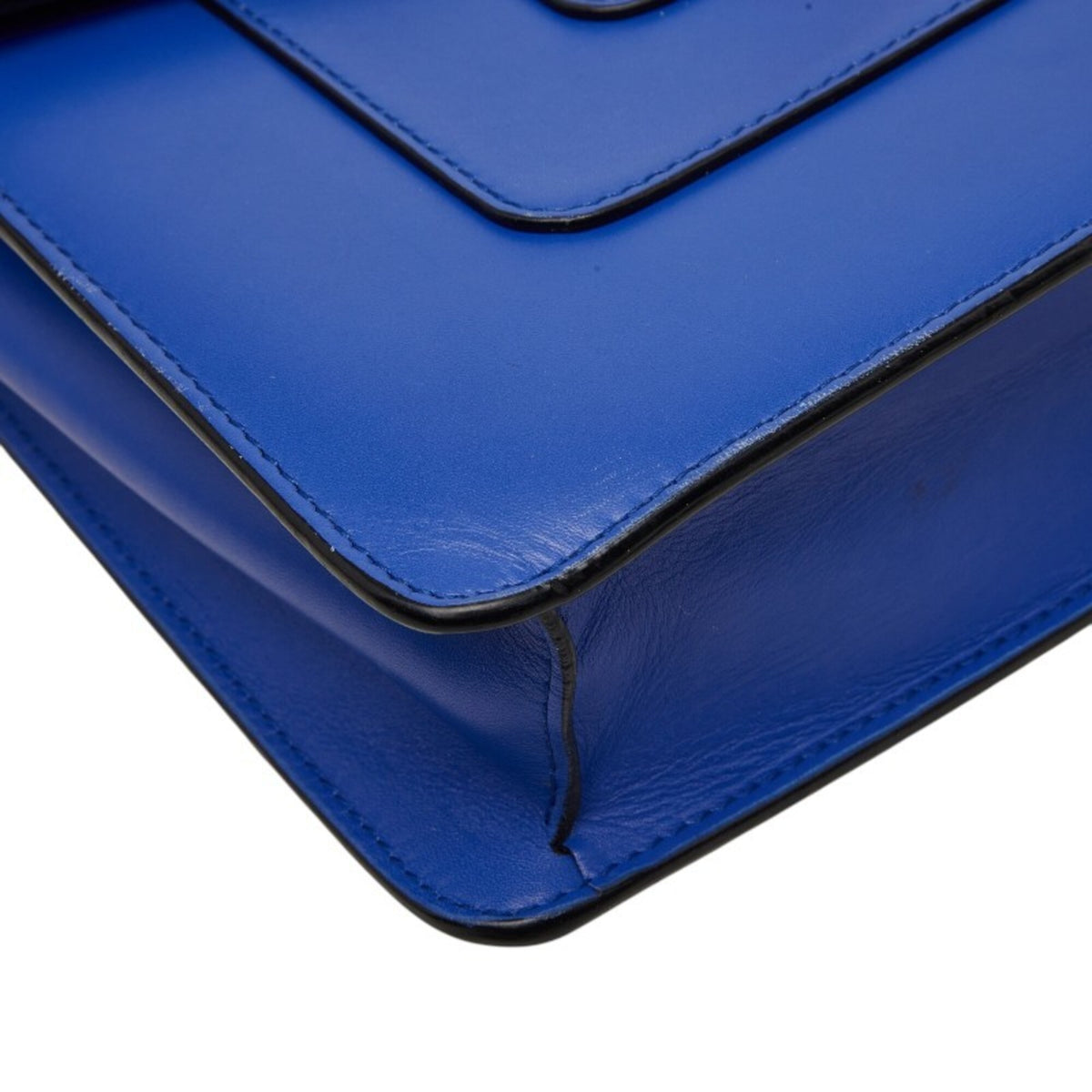 Bvlgari Blue Leather Shoulder Bag (Pre-Owned)