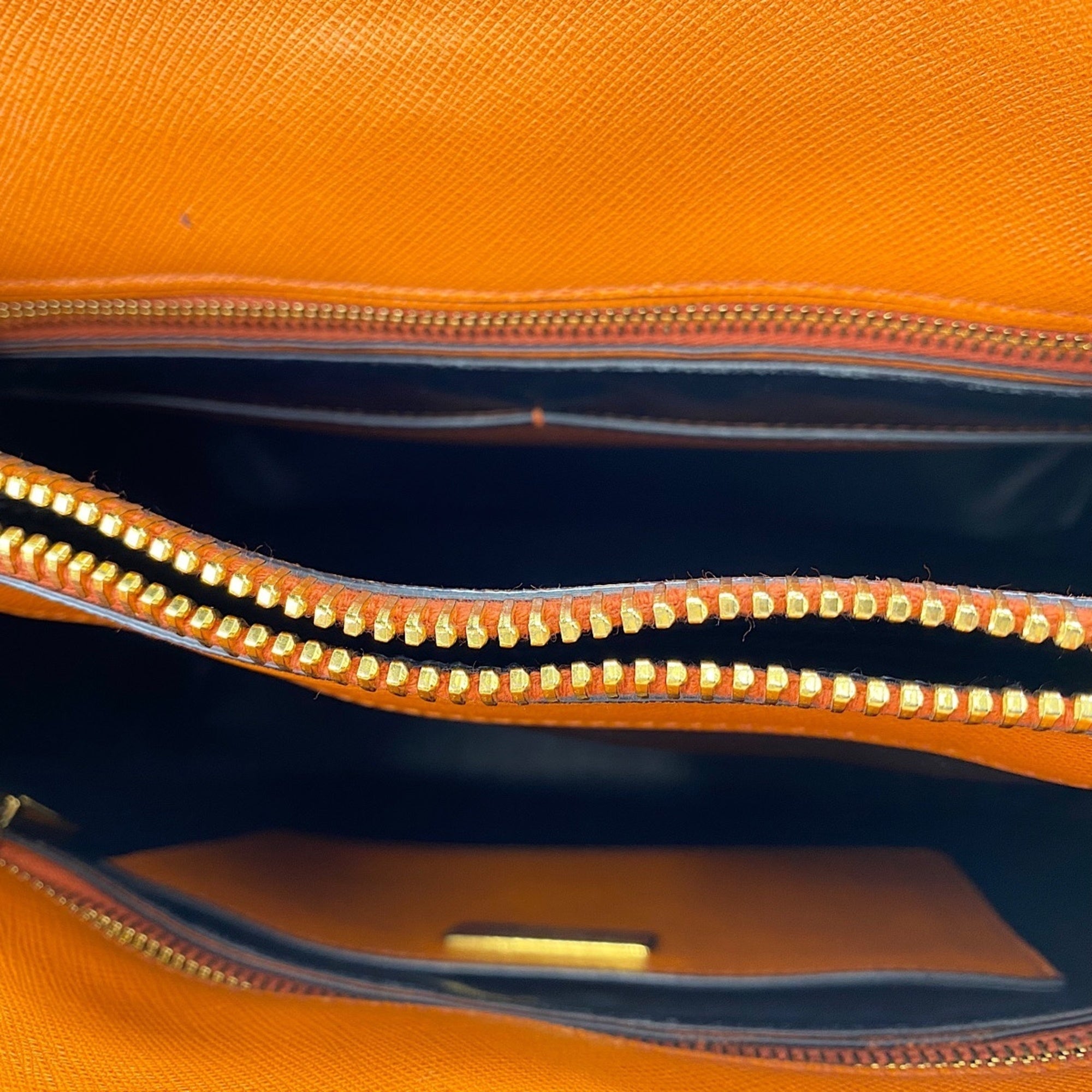 Prada Orange Leather Handbag (Pre-Owned)