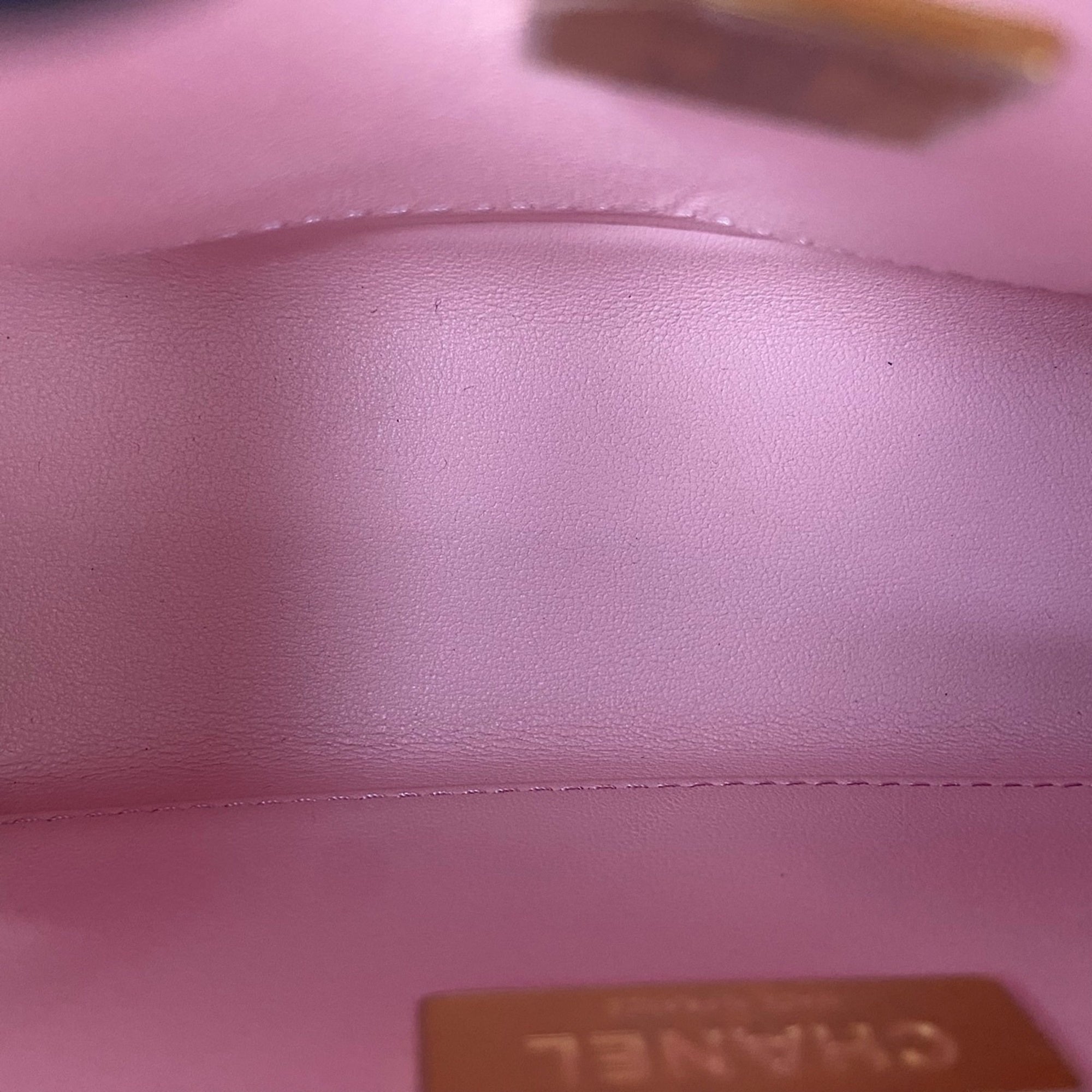 Chanel Pink Tweed Shoulder Bag (Pre-Owned)