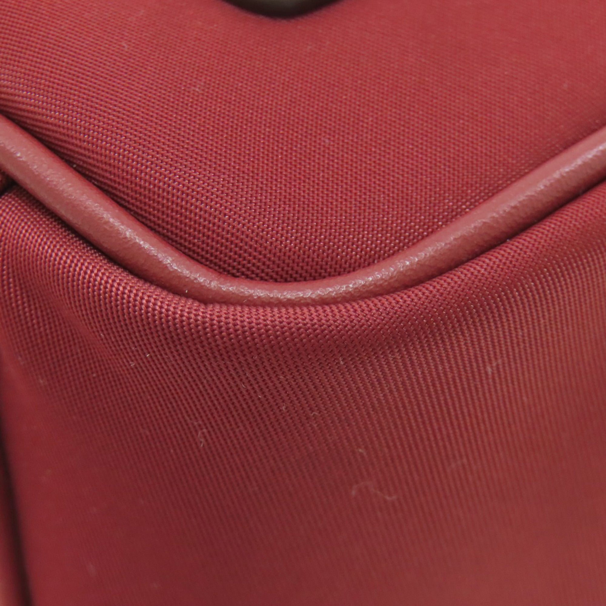 Michael Kors Red Color Nylon Shoulder Bag (Pre-Owned)
