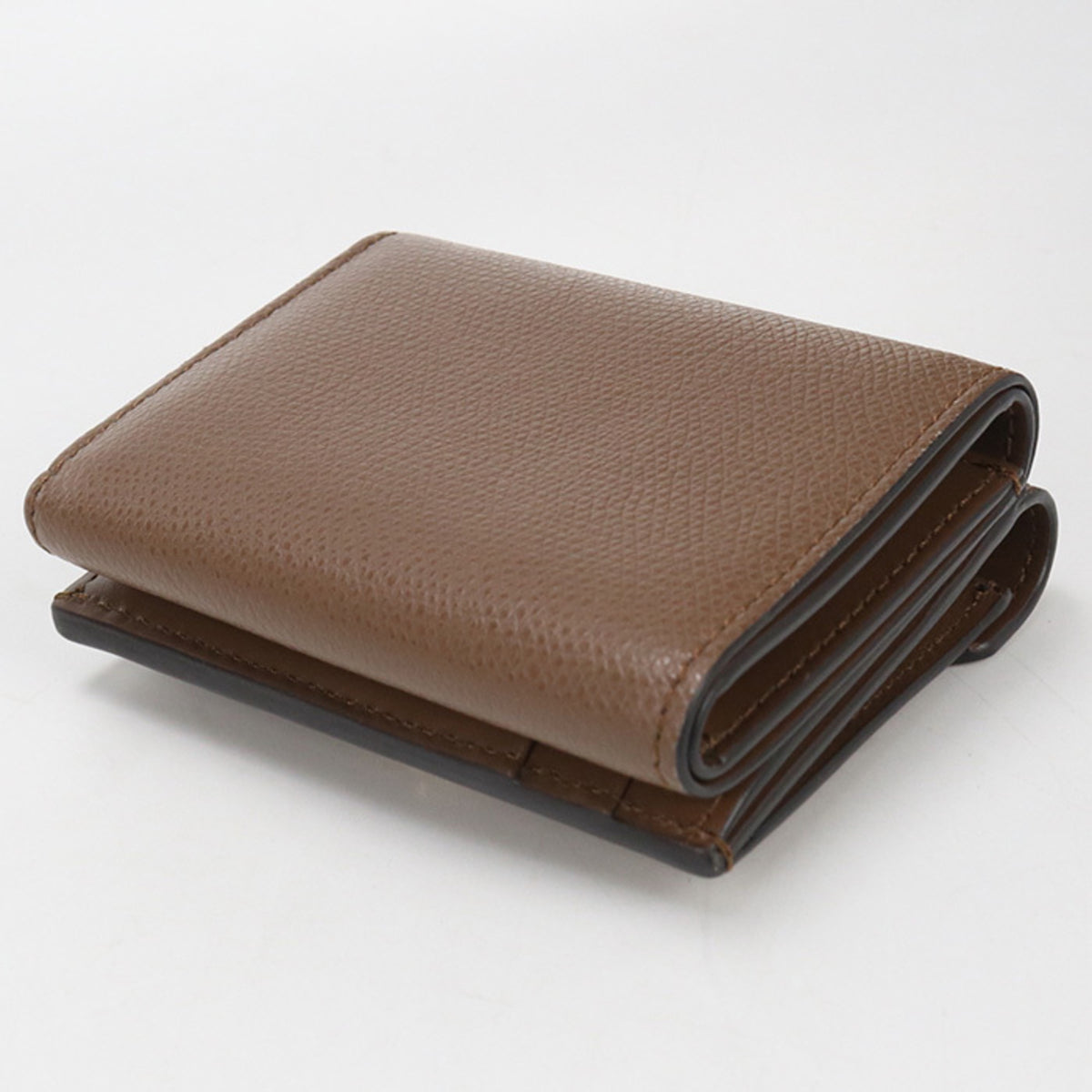 Fendi Brown Leather Wallet (Tri-Fold) (Pre-Owned)