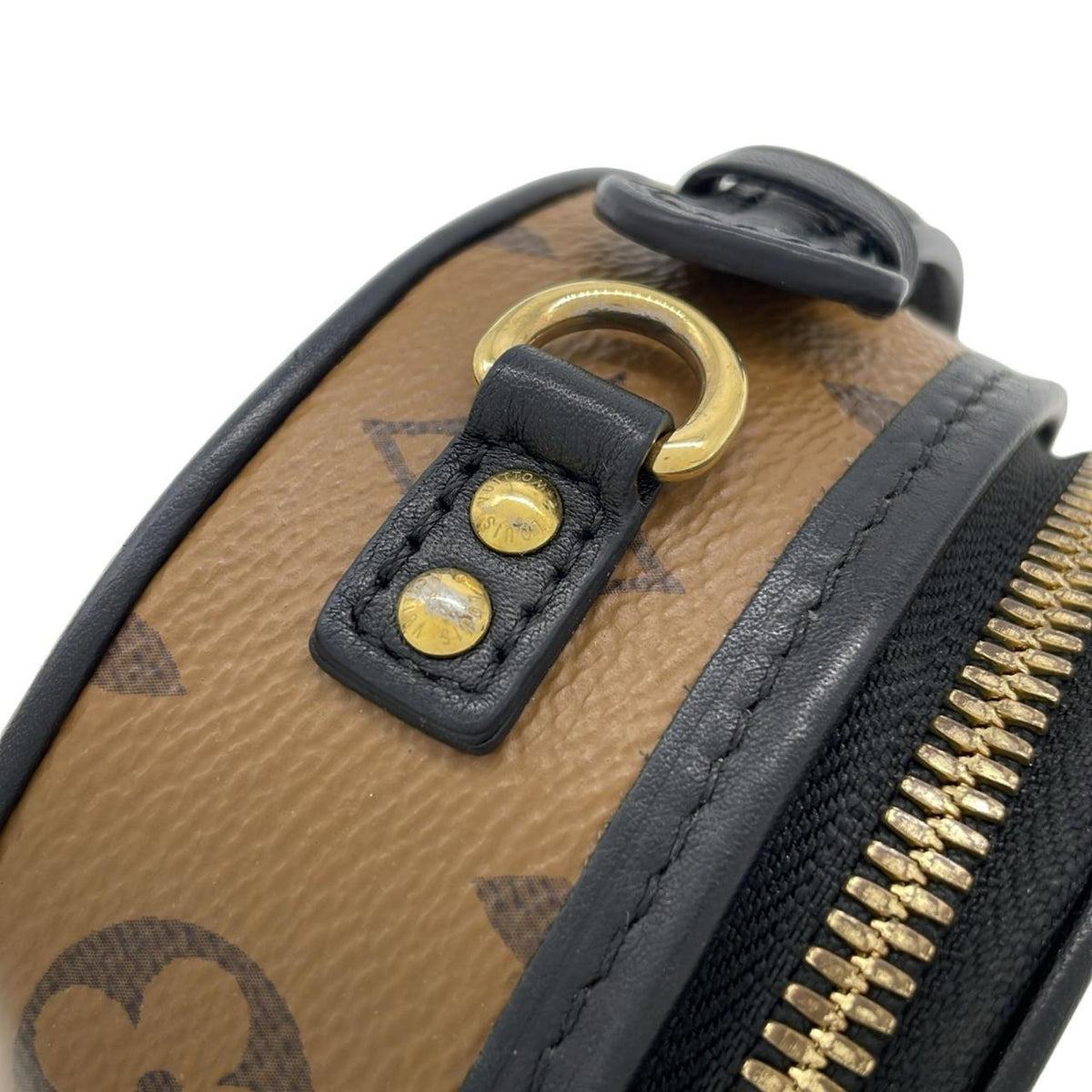 Louis Vuitton Marron Coated Canvas Shoulder Bag (Pre-Owned)