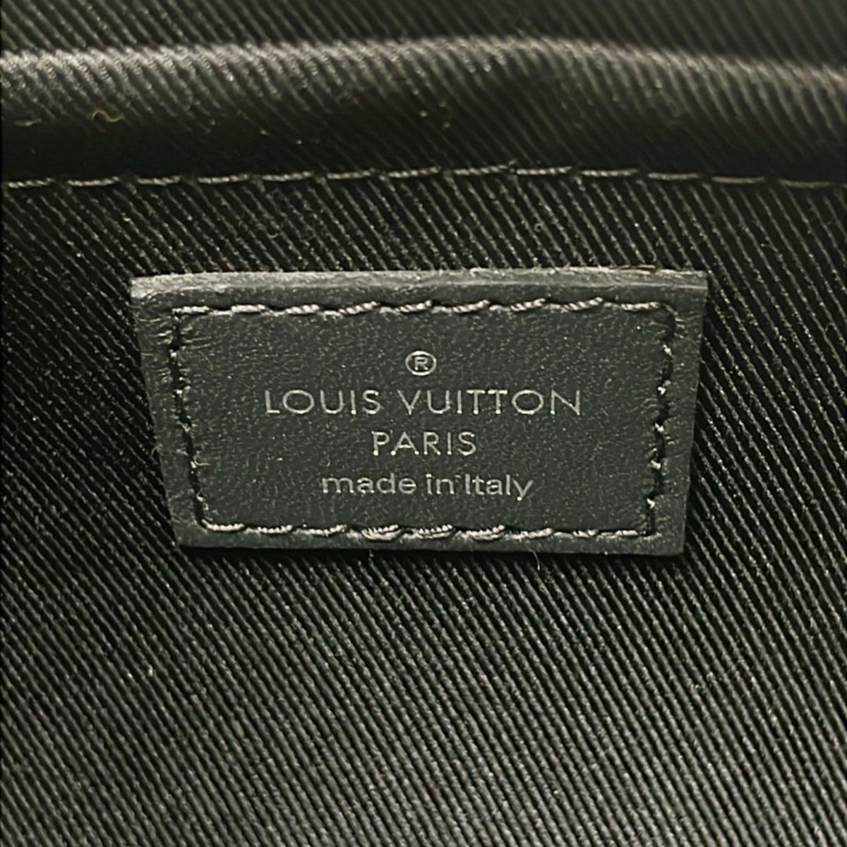 Louis Vuitton Epi Black Epi Leather Handbag (Pre-Owned)