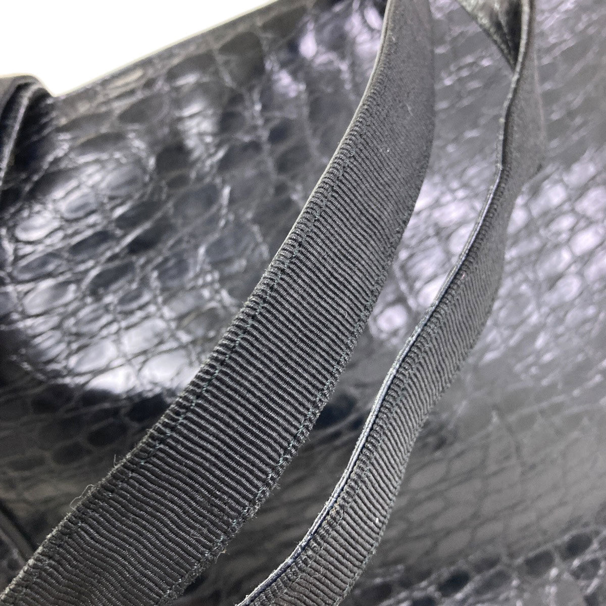 Salvatore Ferragamo Black Leather Tote Bag (Pre-Owned)