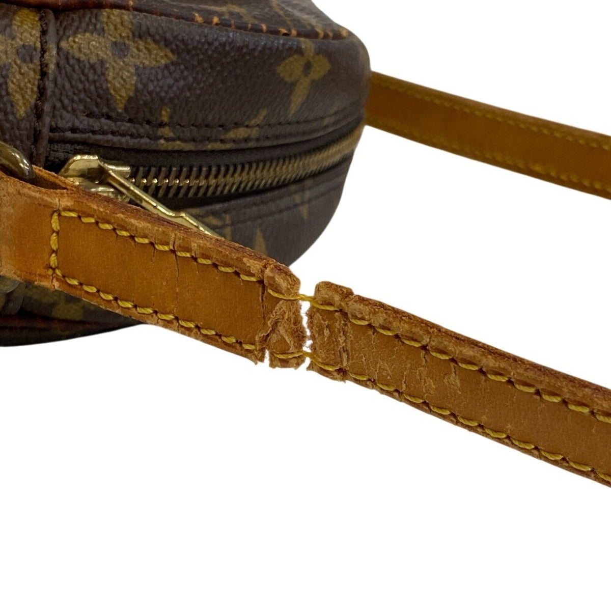 Louis Vuitton Brown Leather Shoulder Bag (Pre-Owned)