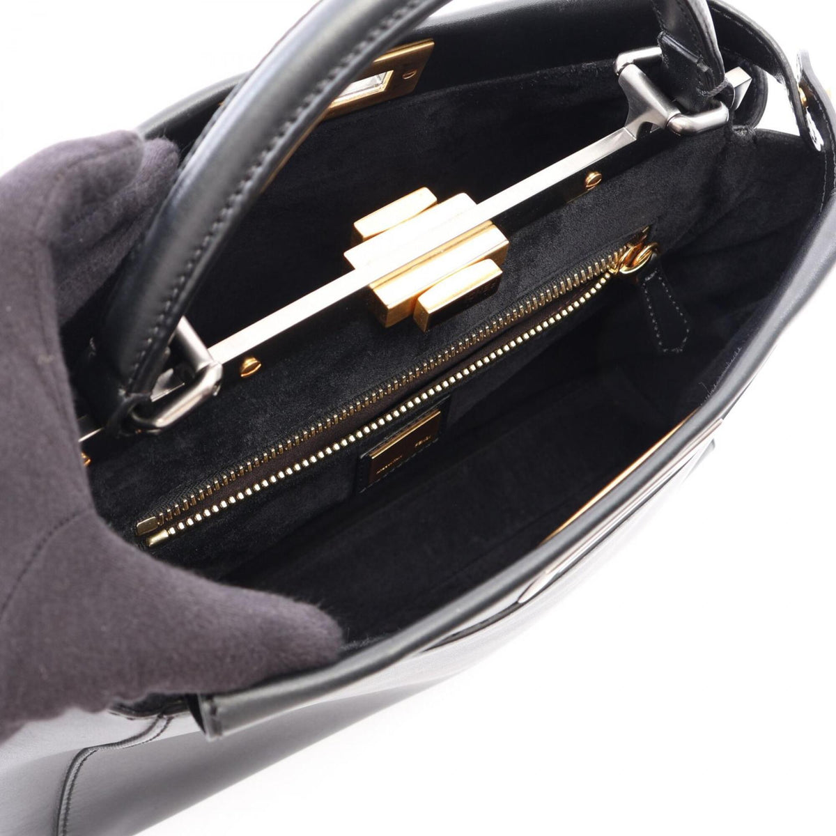 Fendi Black Leather Handbag (Pre-Owned)