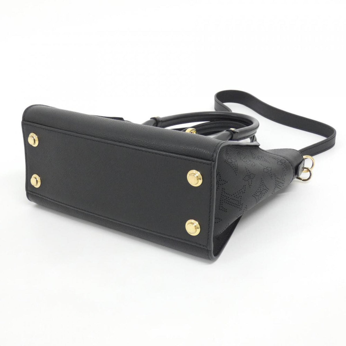 Louis Vuitton Black Leather Handbag (Pre-Owned)
