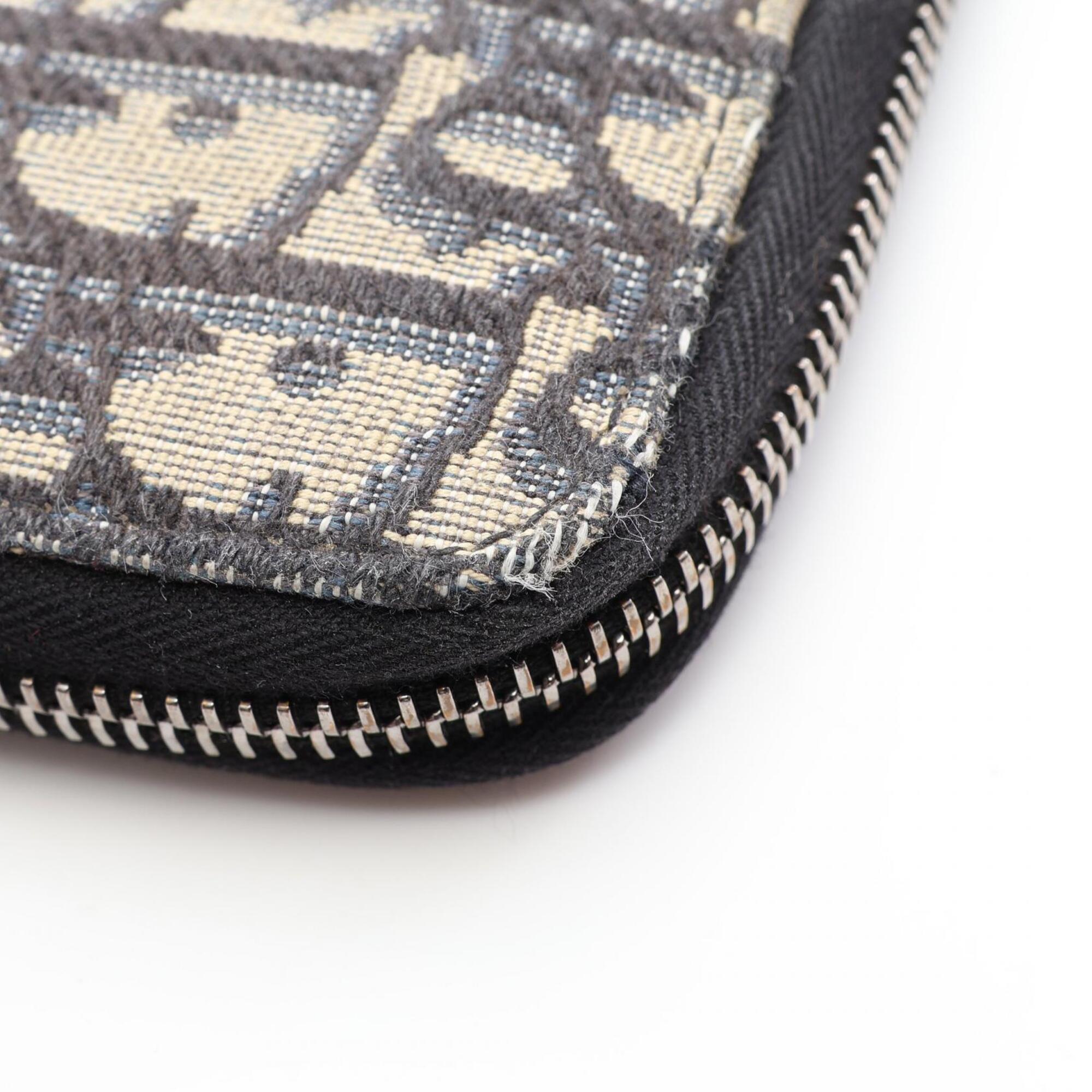 Christian Dior Beige Navy Canvas Long Wallet (Bi-Fold) (Pre-Owned)