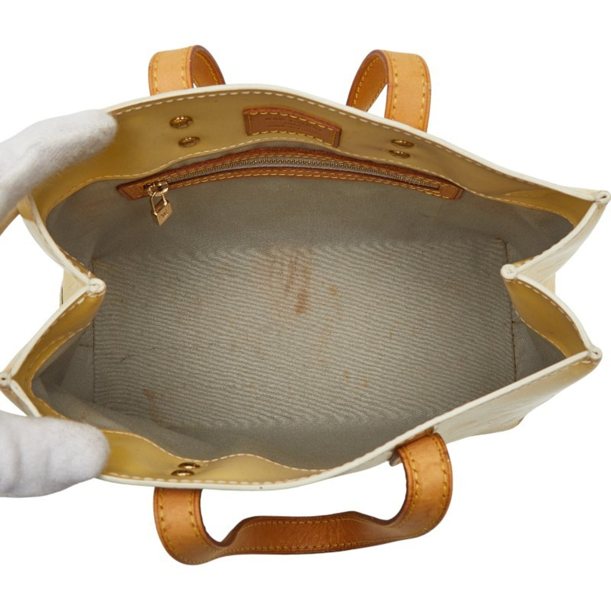 Louis Vuitton Beige Patent Leather Handbag (Pre-Owned)