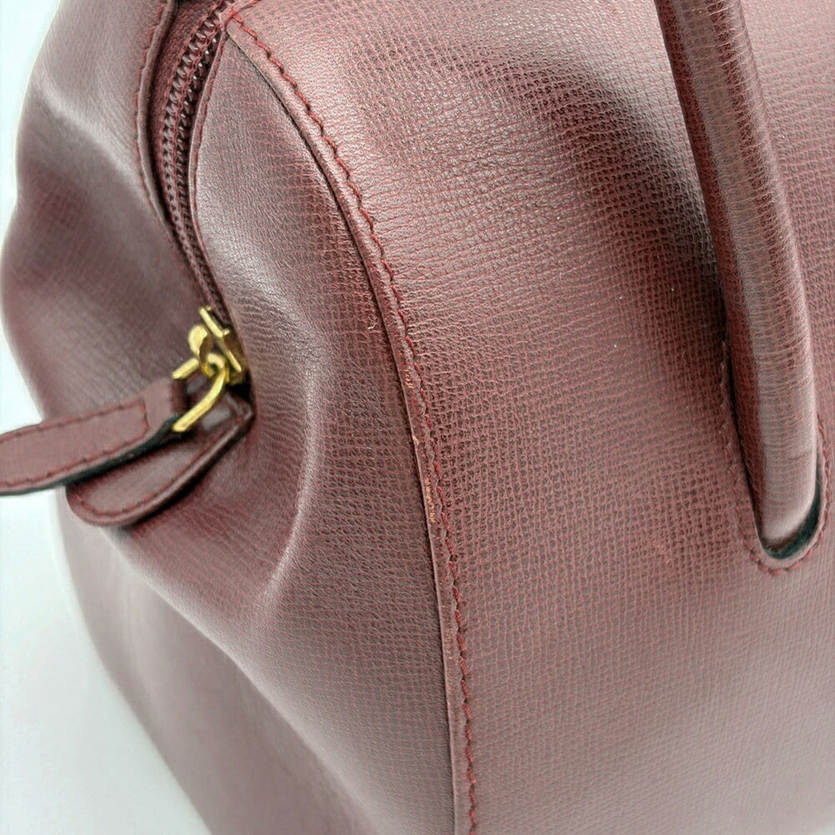 Cartier Must Bordeaux Leather Handbag (Pre-Owned)
