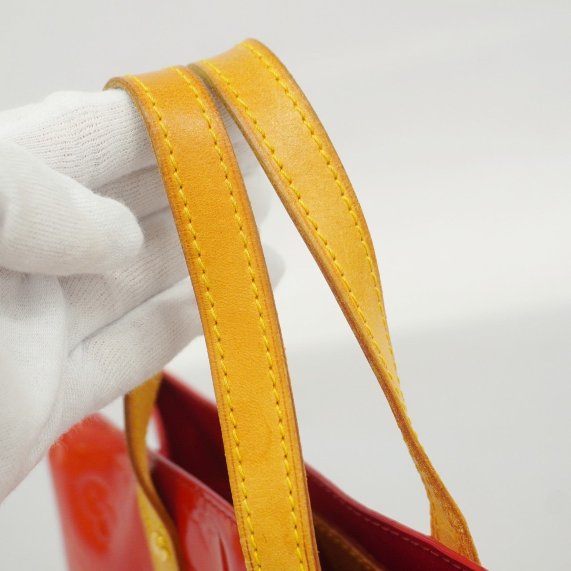 Louis Vuitton Rouge Handbag (Pre-Owned)