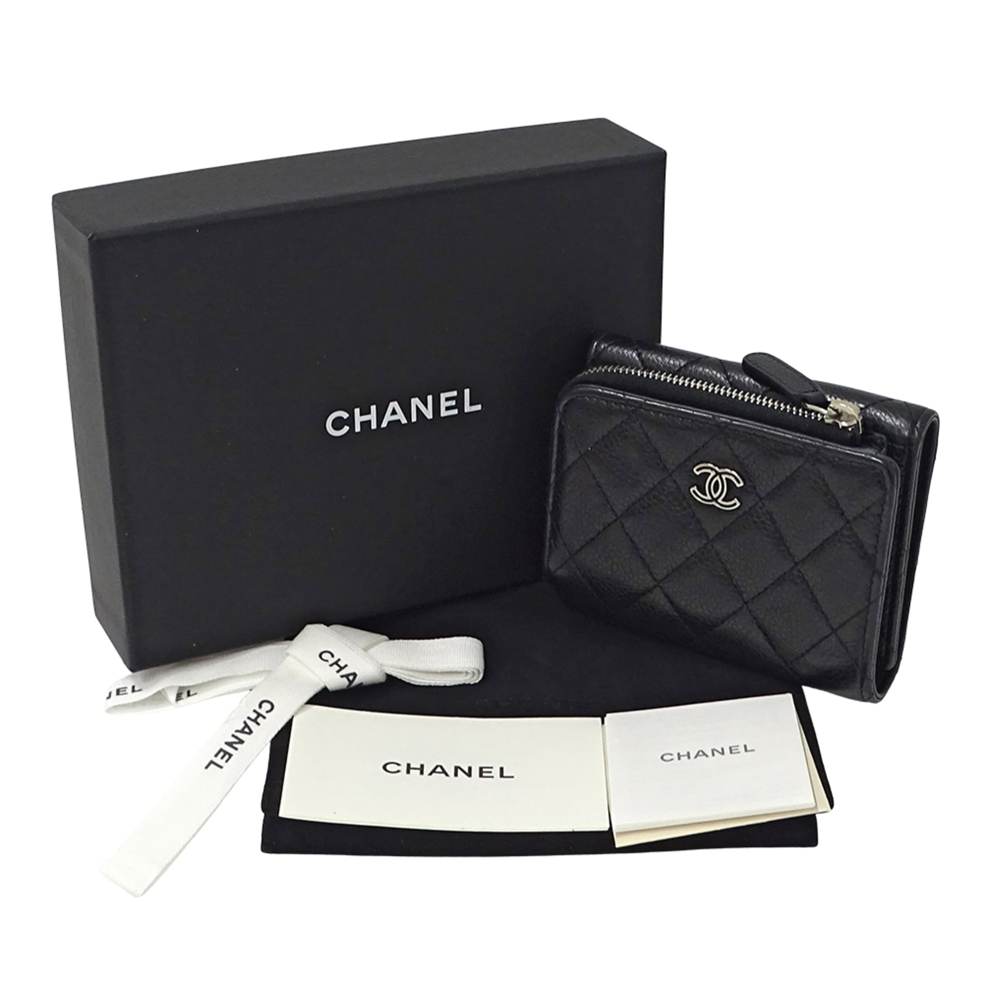 Chanel Black Grained Calfskin Wallet (Tri-Fold) (Pre-Owned)