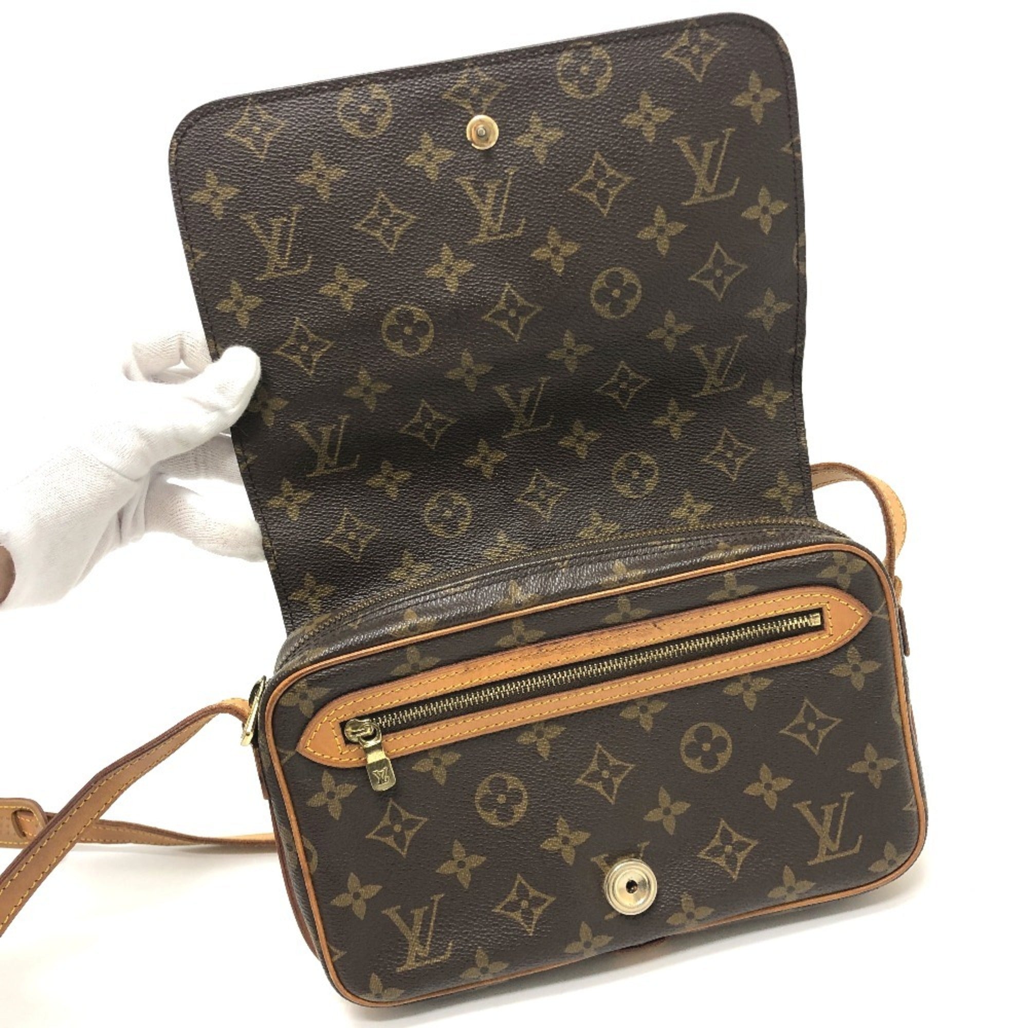 Louis Vuitton Brown Monogram Canvas Pochette Shoulder Bag (Pre-Owned)